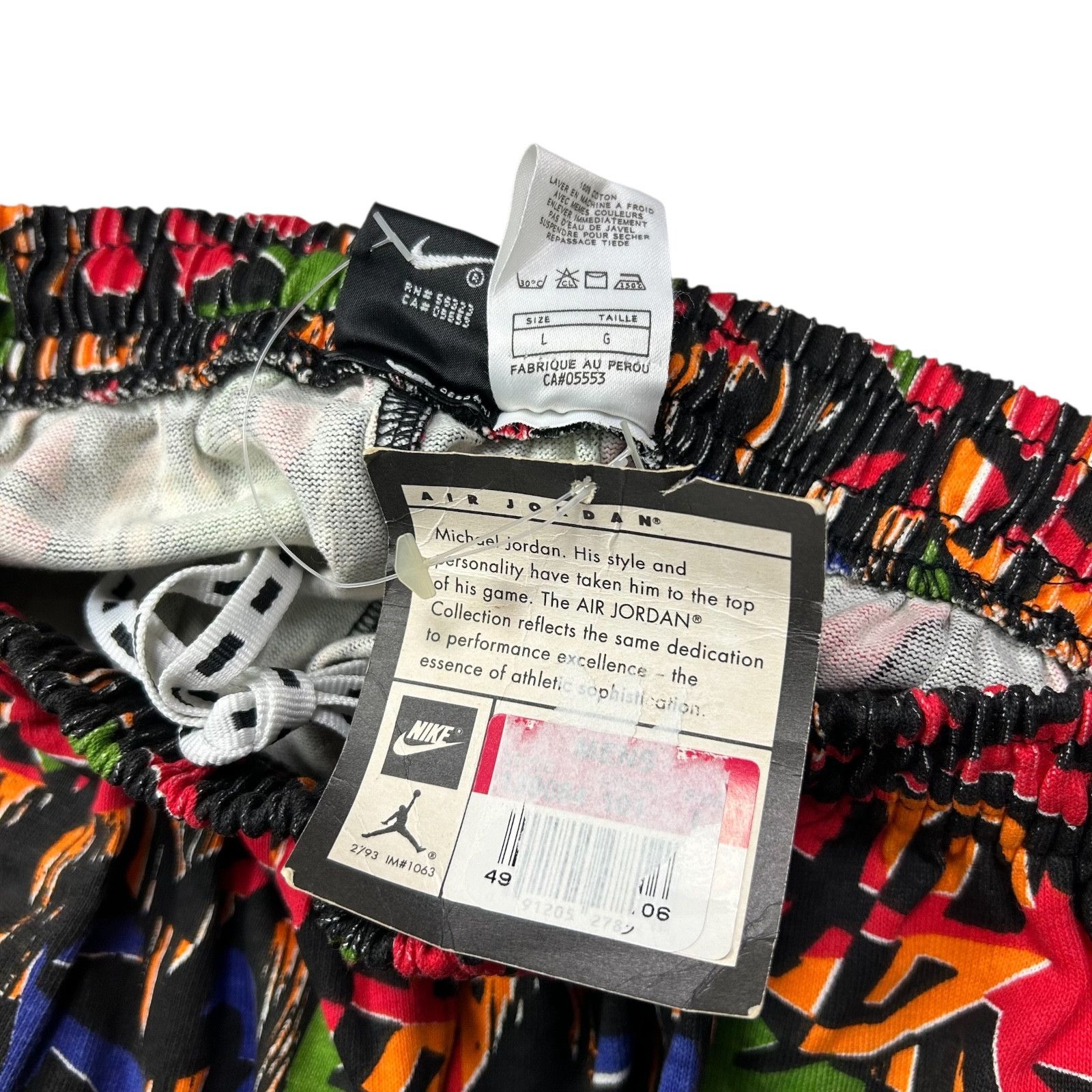 Nike RARE DS VTG 90s NBA NIKE AIR JORDAN AOP SHORTS ABSTRACT Size US 30 / EU 46 - 8 Thumbnail