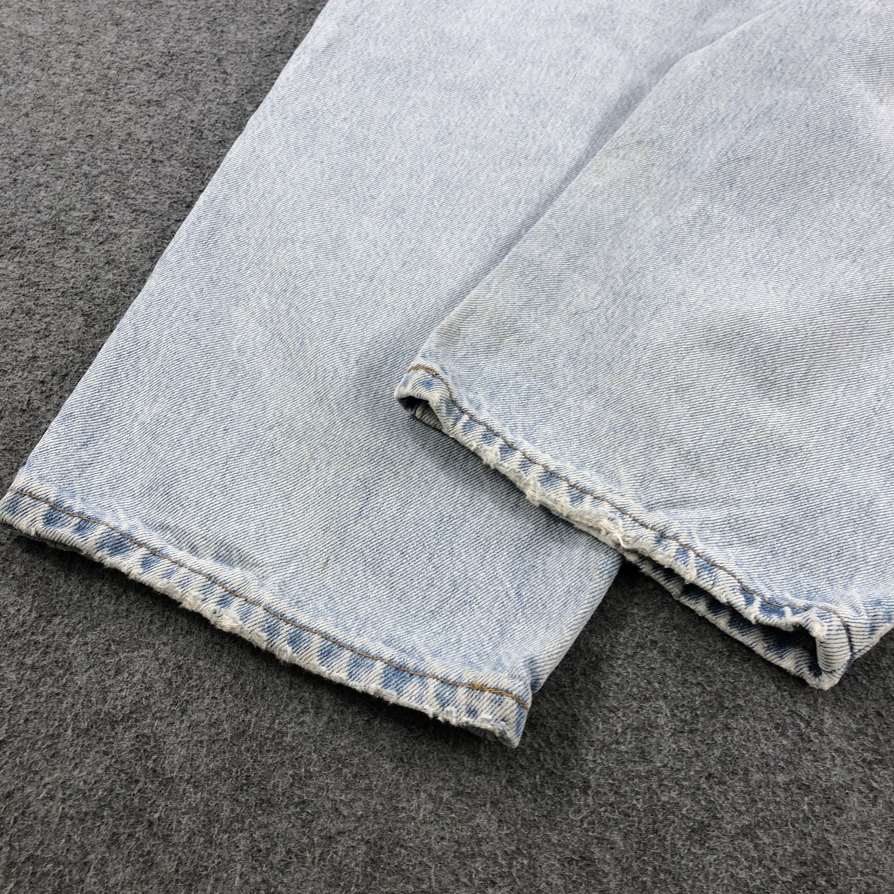 Levi's × Vintage Vintage 90s Light Wash Levis 560 Jeans-JM1894 Size US 41 - 4 Thumbnail