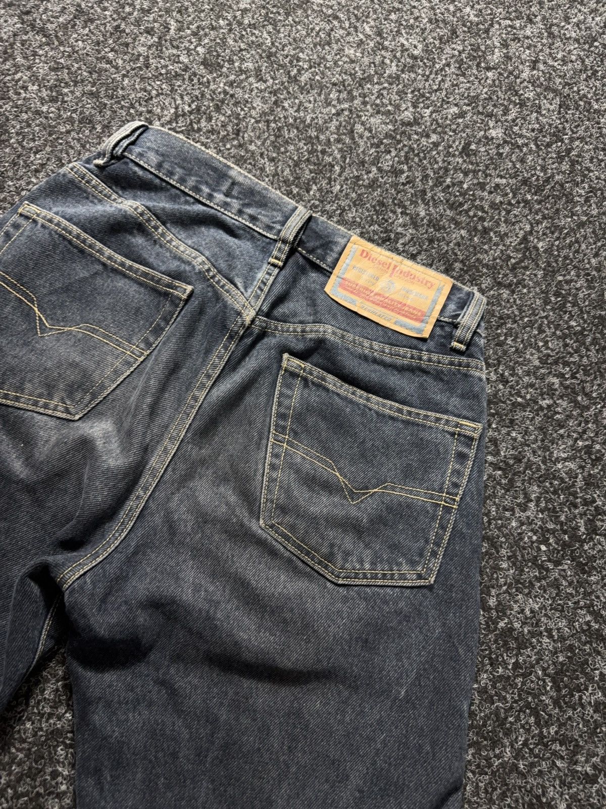 Diesel 00s Retro Diesel Industry Punk Opium Luxury Denim Jeans Y2K Size US 28 / EU 44 - 17 Thumbnail