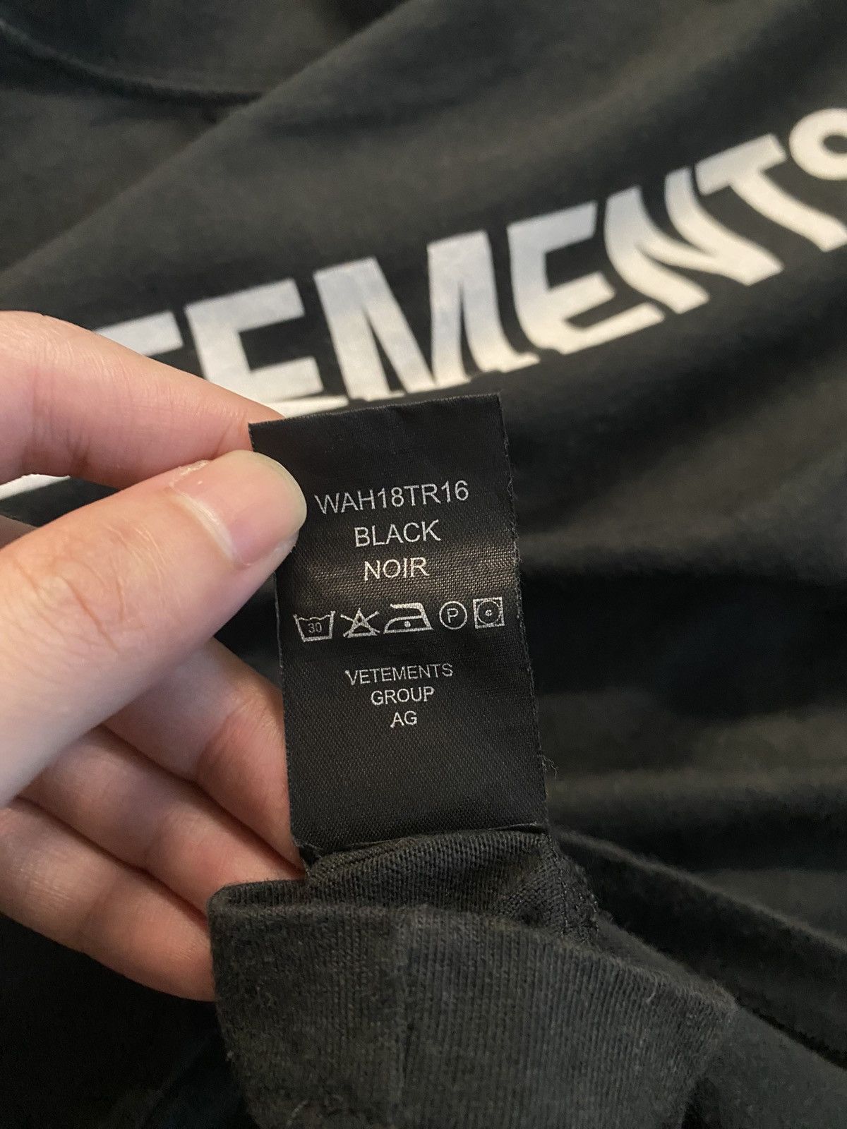 Vetements Vetements Staff Logo Tee (M)(2) Size US M / EU 48-50 / 2 - 8 Thumbnail