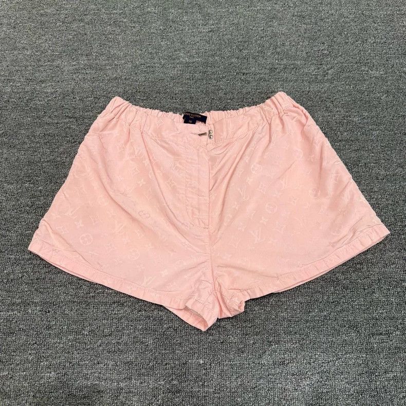 Louis Vuitton Pink presbyopic printed shorts