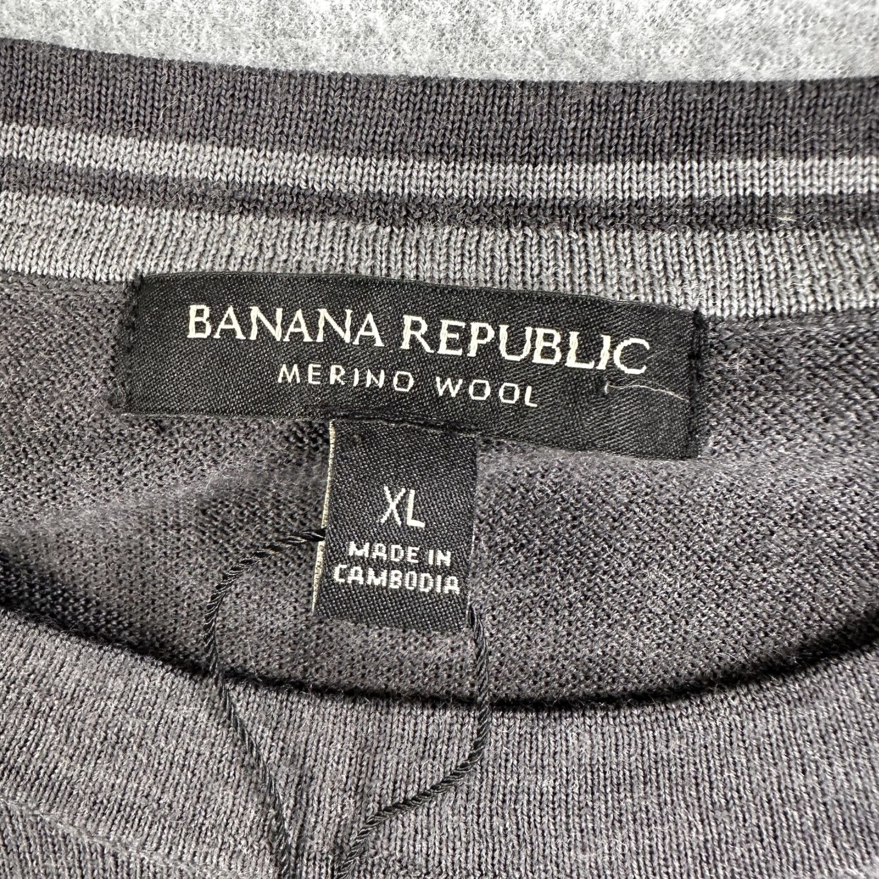 Banana Republic VINTAGE Banana Republic Merino Wool Sweater Mens XL Gray Crew Neck Solid Knit Pullover Size US XL / EU 56 / 4 - 2 Thumbnail