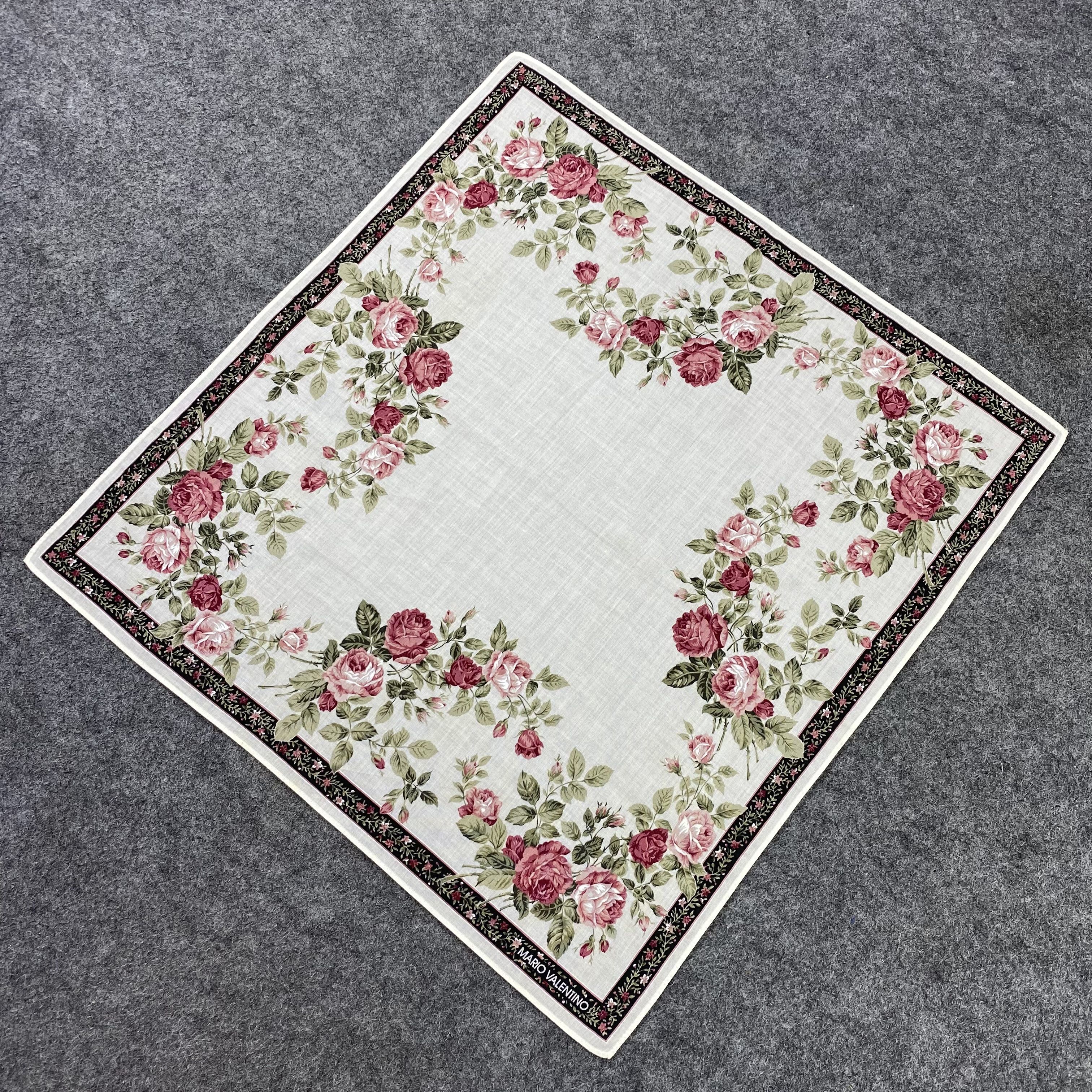Valentino MARIO VALENTINO Handkerchie/Bandan/Neckerchie/Headscarf-B845 Size ONE SIZE - 4 Thumbnail