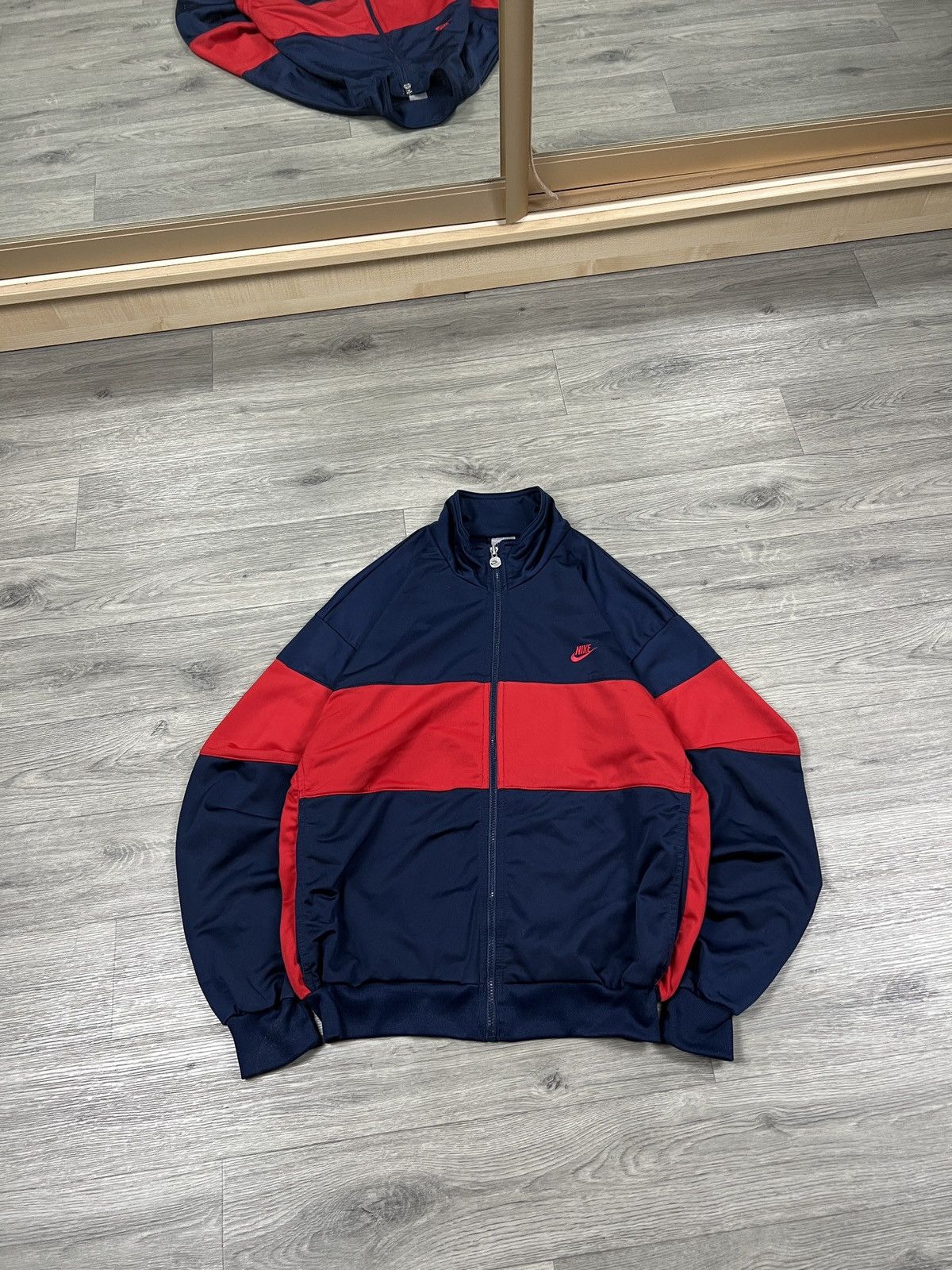 Nike Vintage Nike Track Jacket Mens Size Small Size US S / EU 44-46 / 1 - 1 Thumbnail