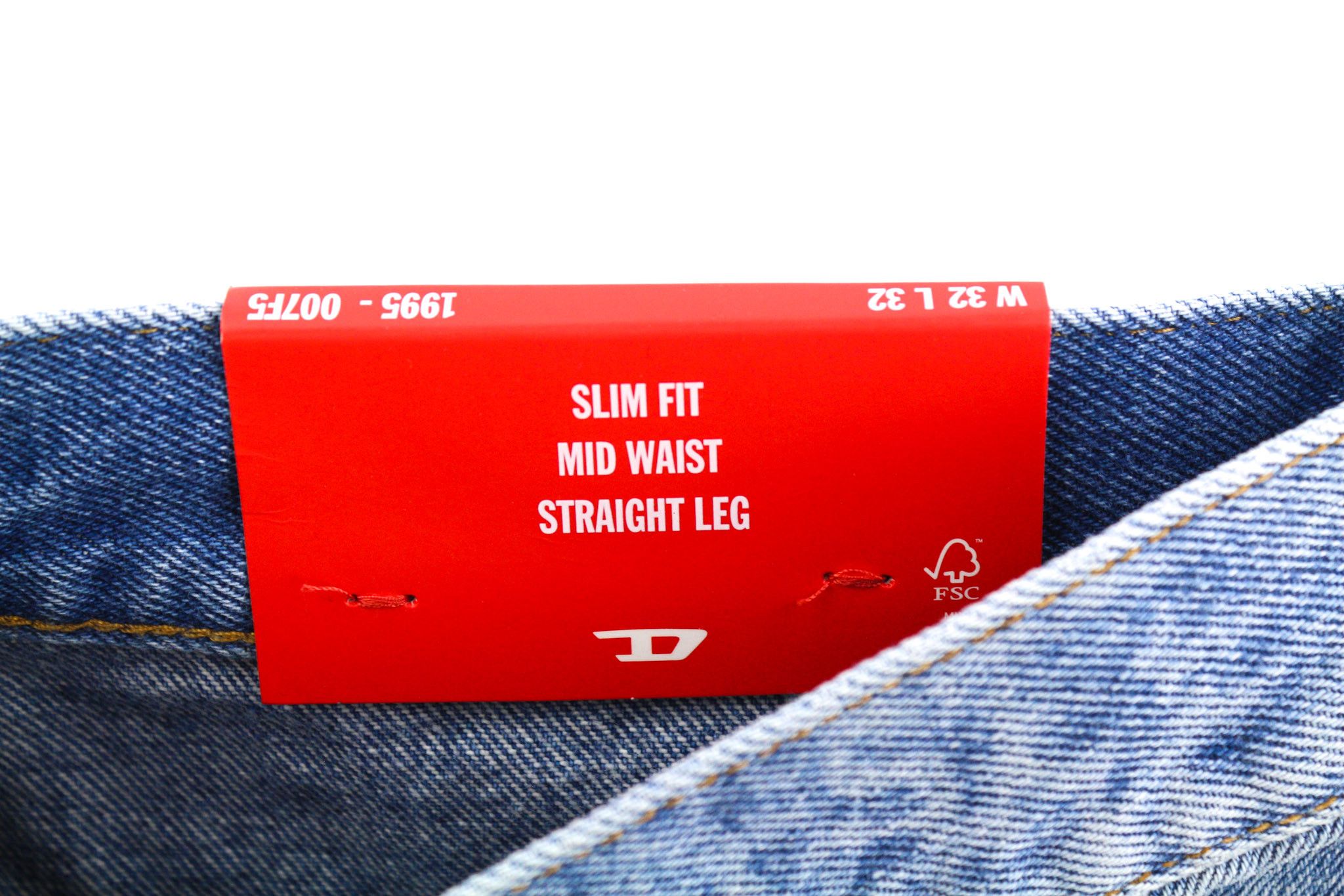Diesel 1995 007F5 W32 Slim Straight Washed Blue Jeans 40226 Size US 32 / EU 48 - 8 Thumbnail