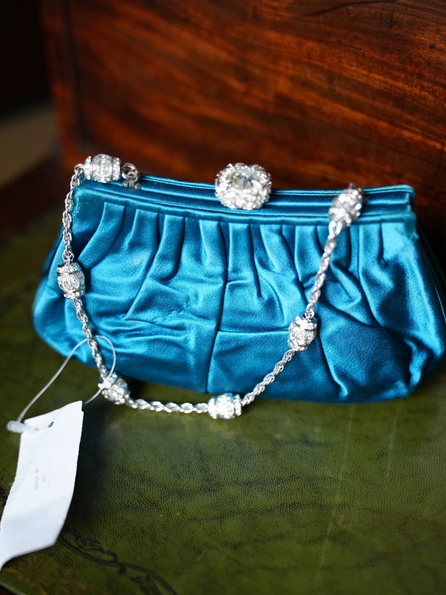 Judith Leiber Judith Leiber Vintage Gemstone Chain Satin Evening Clutch Size ONE SIZE - 4 Thumbnail