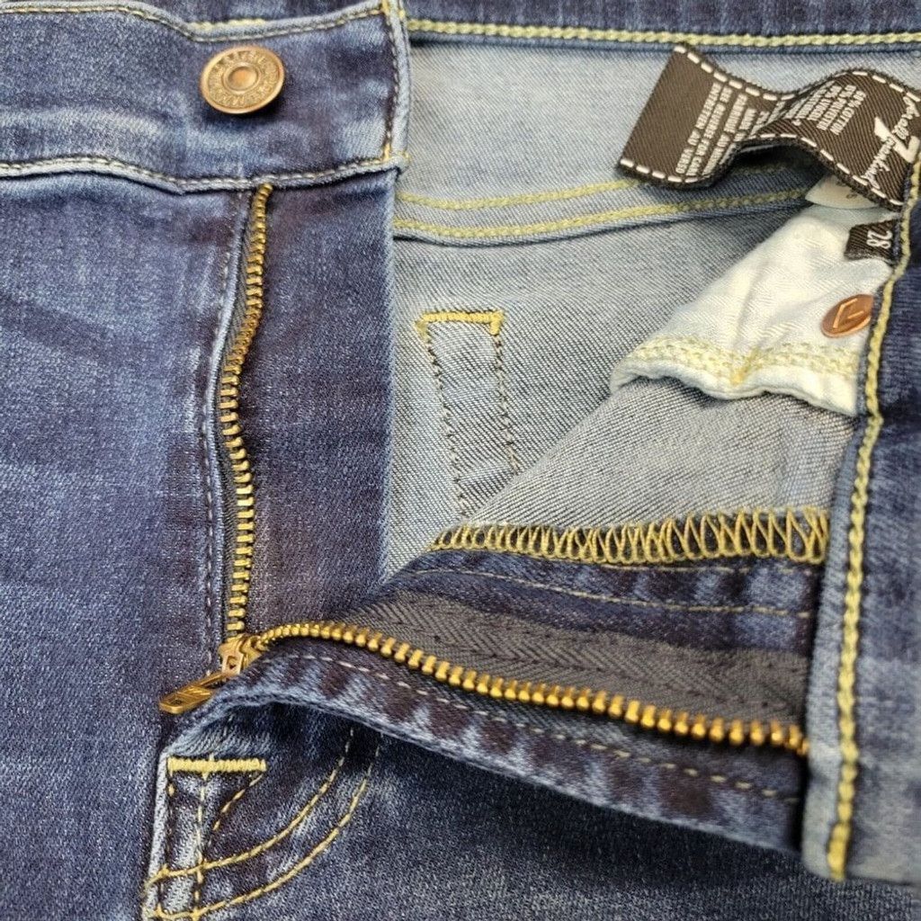 7 For All Mankind 7 For All Mankind Gwenevere Skinny Jeans. Size 28. Excellent Size 28" / US 6 / IT 42 - 7 Thumbnail