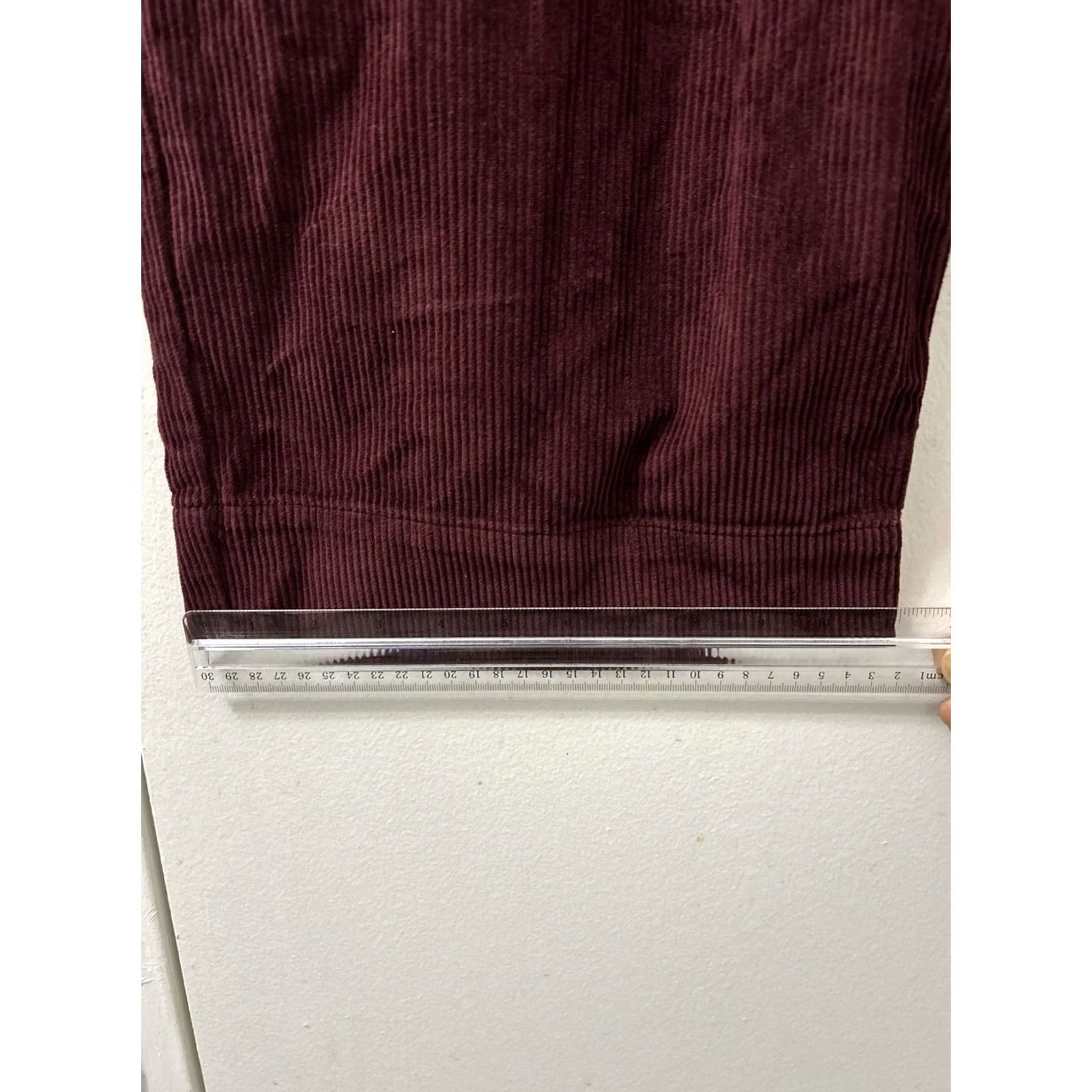 Old Navy Old Navy Womens Corduroy Pants Burgundy 16 Regular High Rise Wide-Leg NWT Size 38" / US 16 / IT 52 - 6 Thumbnail