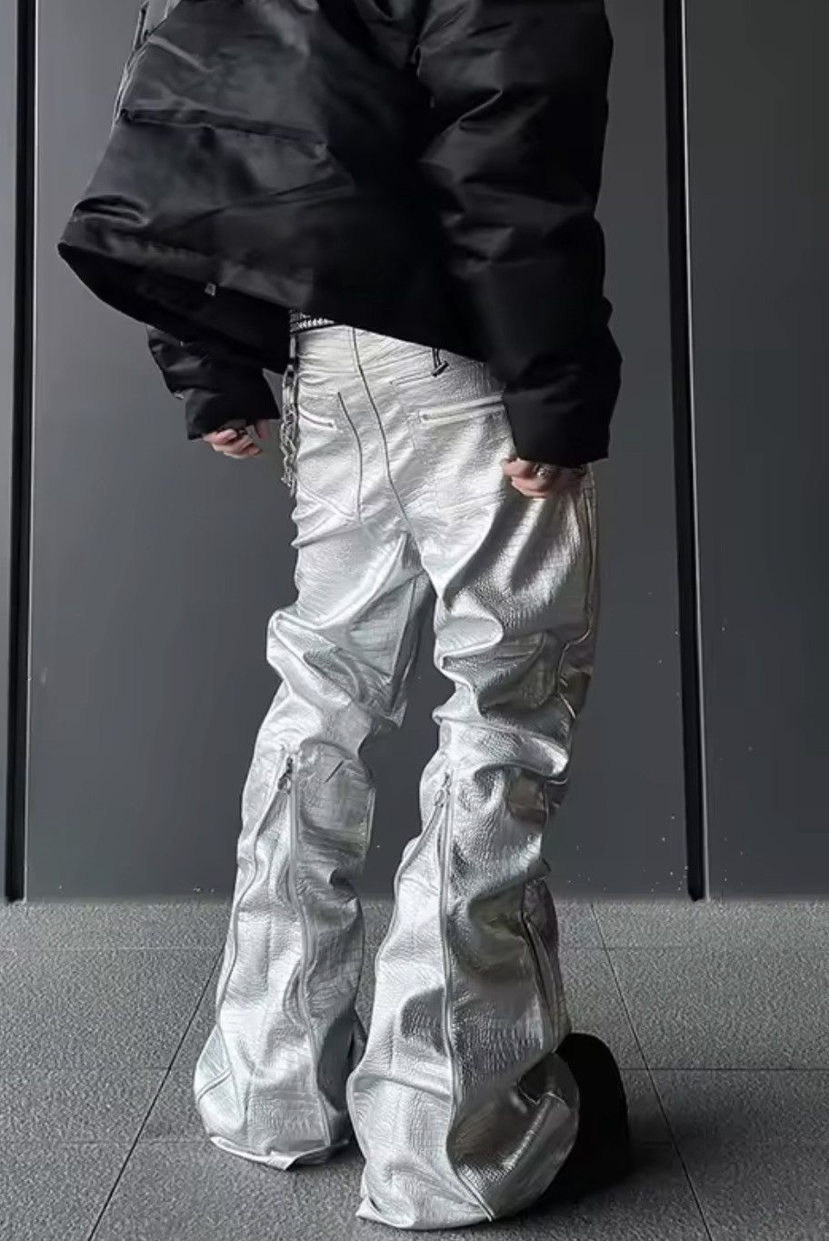 Japanese Brand Crinkled Faux Leather Pants Baggy Stacked PVC Trousers Size US 35 - 3 Thumbnail