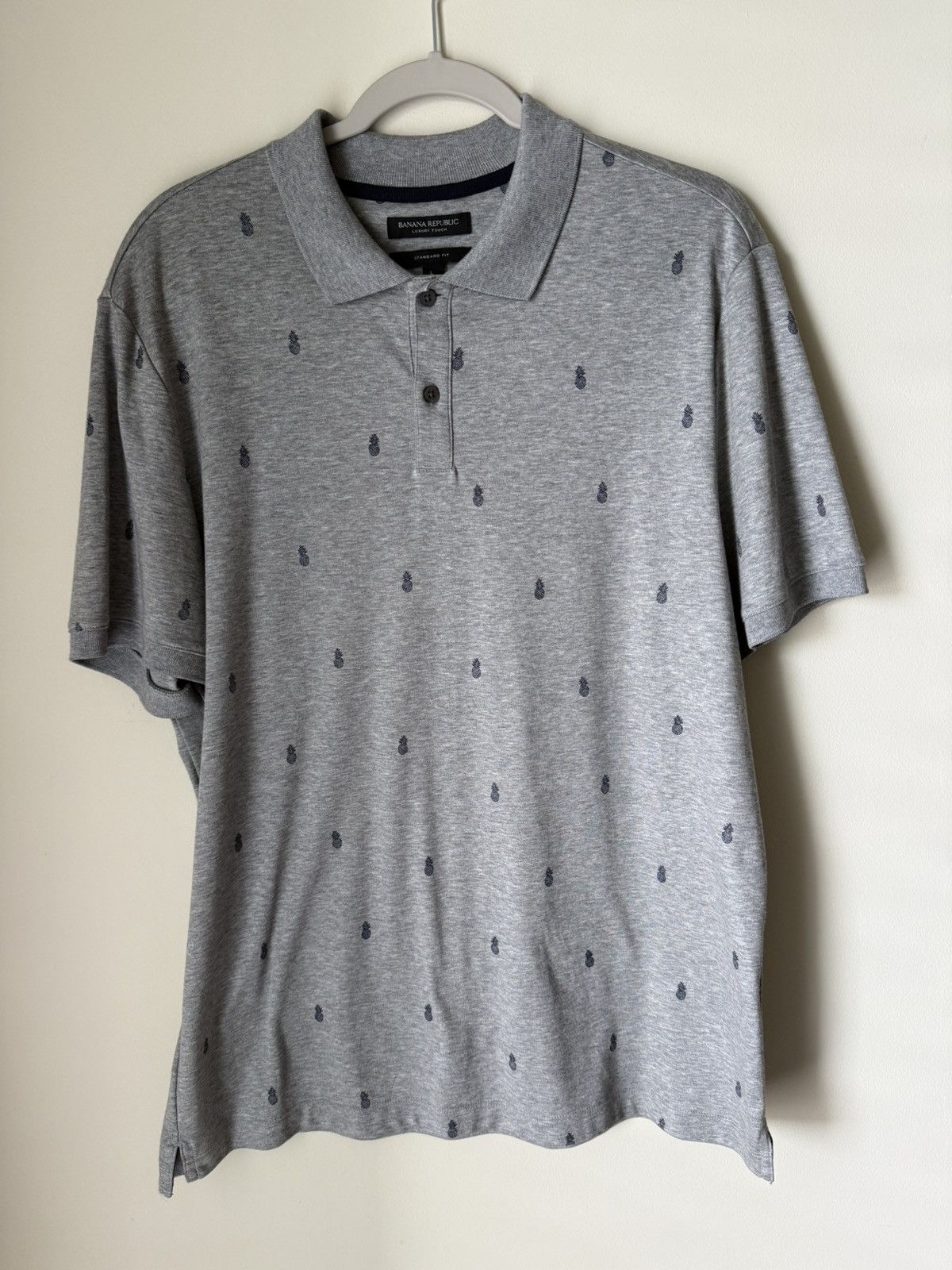 Banana Republic Banana Republic - Gray Pineapple Print Polo -Offers Accepted Size US L / EU 52-54 / 3 - 1 Thumbnail