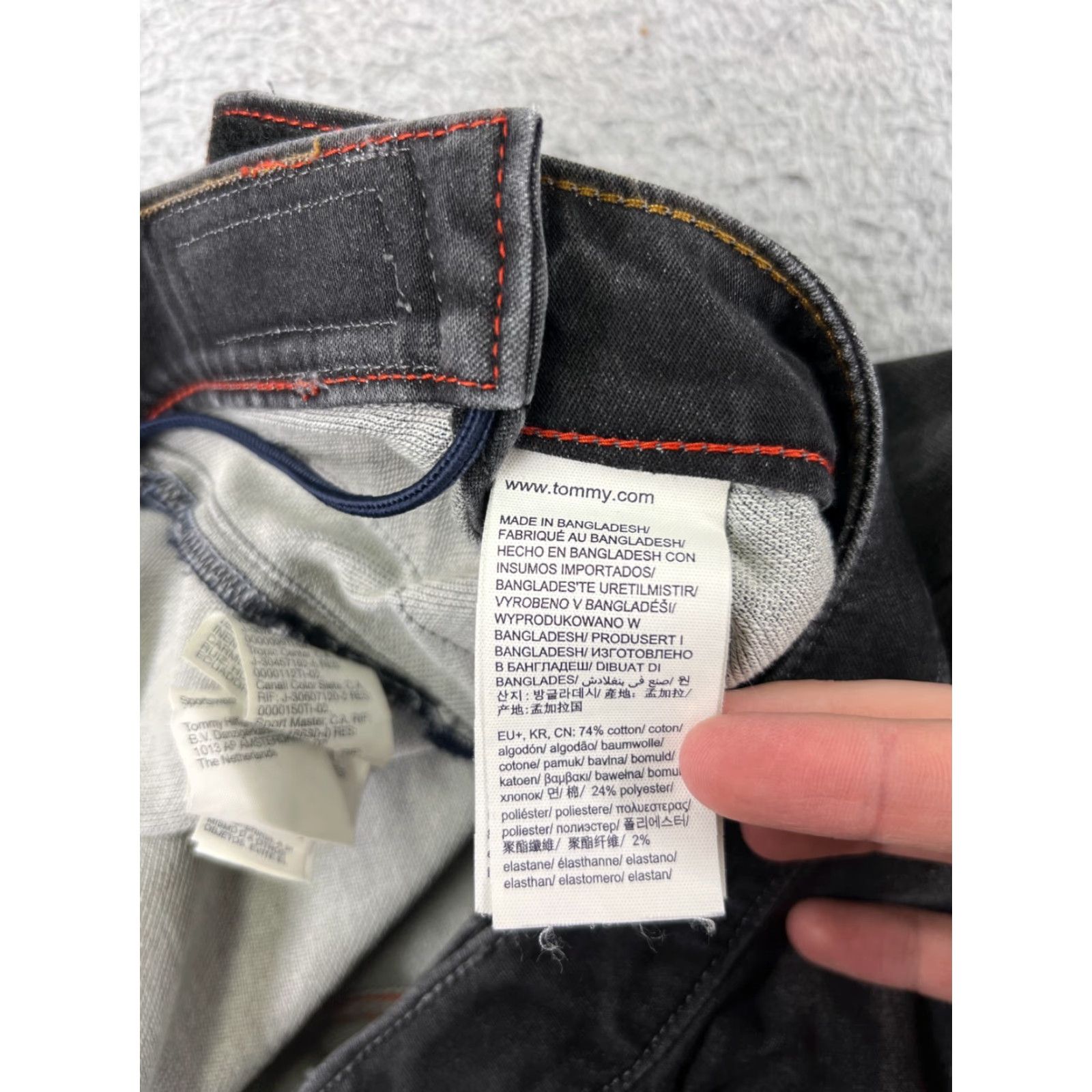 Tommy Hilfiger Tommy Hilfiger Jeans Women 30 Black Denim Ultra High Rise Legging Ankle Zip Bootcut Size 30" / US 8 / IT 44 - 4 Thumbnail