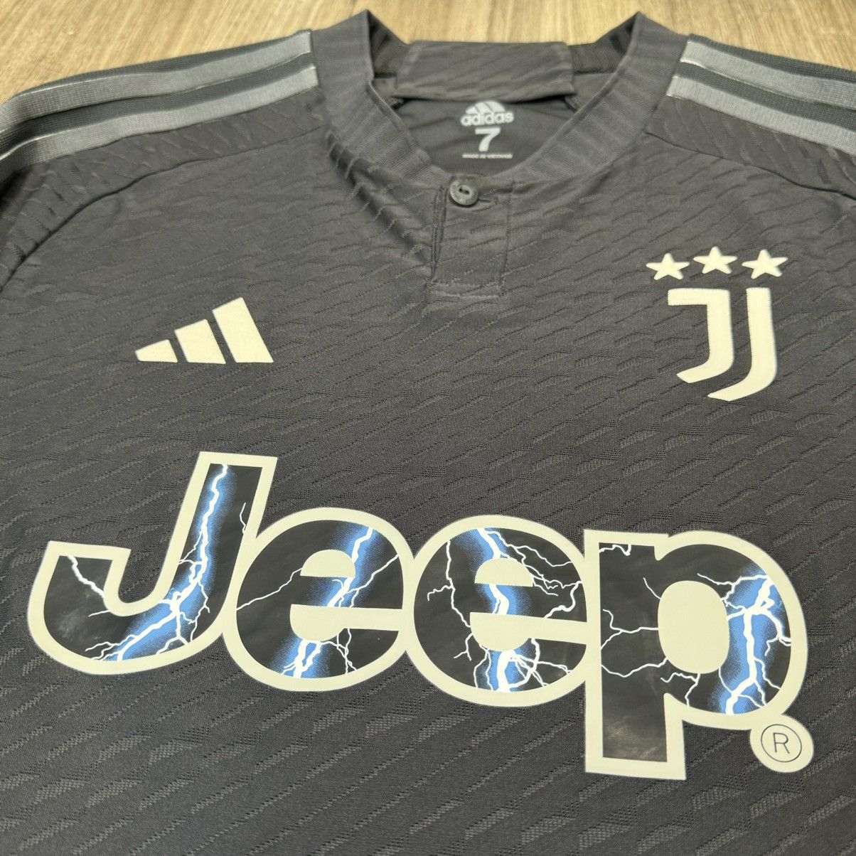 Adidas Juventus 23/24 match issued/worn away shirt #7 Chiesa Size US L / EU 52-54 / 3 - 3 Thumbnail