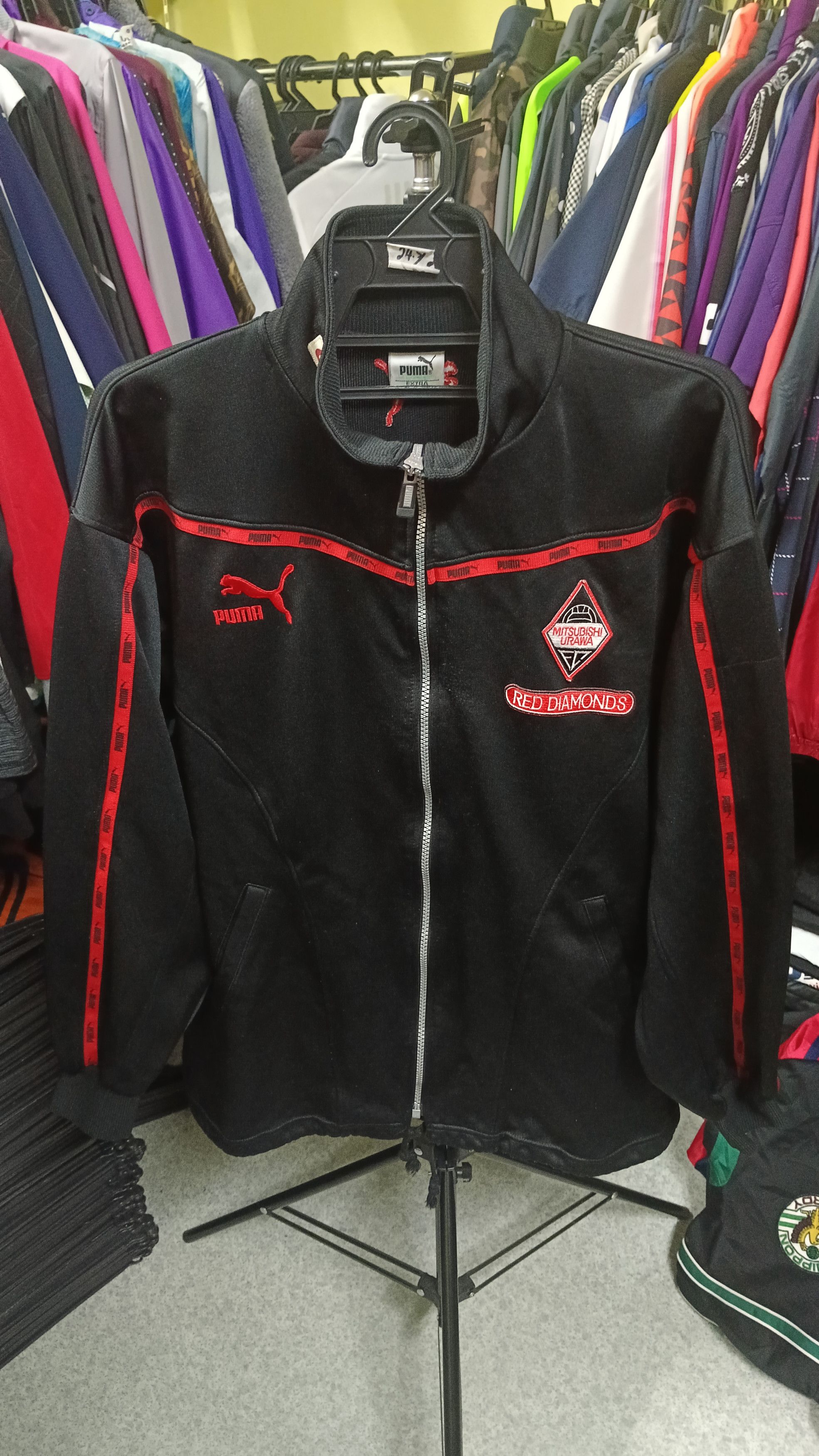 Puma × Vintage 🔥 Vintage Puma Mitsubishi Urawa Red Diamonds Track Top Size US L / EU 52-54 / 3 - 1 Thumbnail