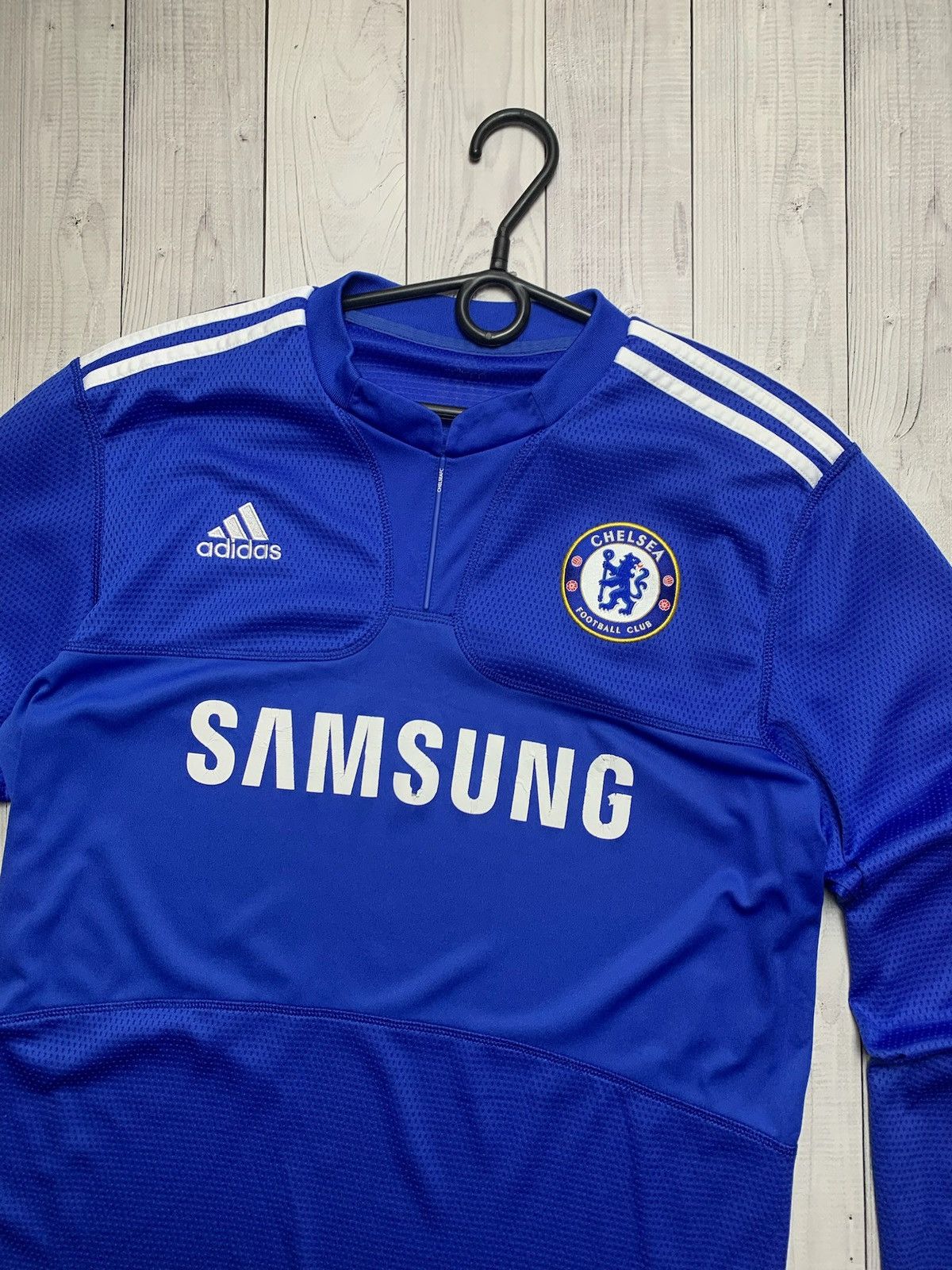 Adidas Vintage adidas Chelsea soccer jersey size M long sleeve Size US M / EU 48-50 / 2 - 2 Thumbnail