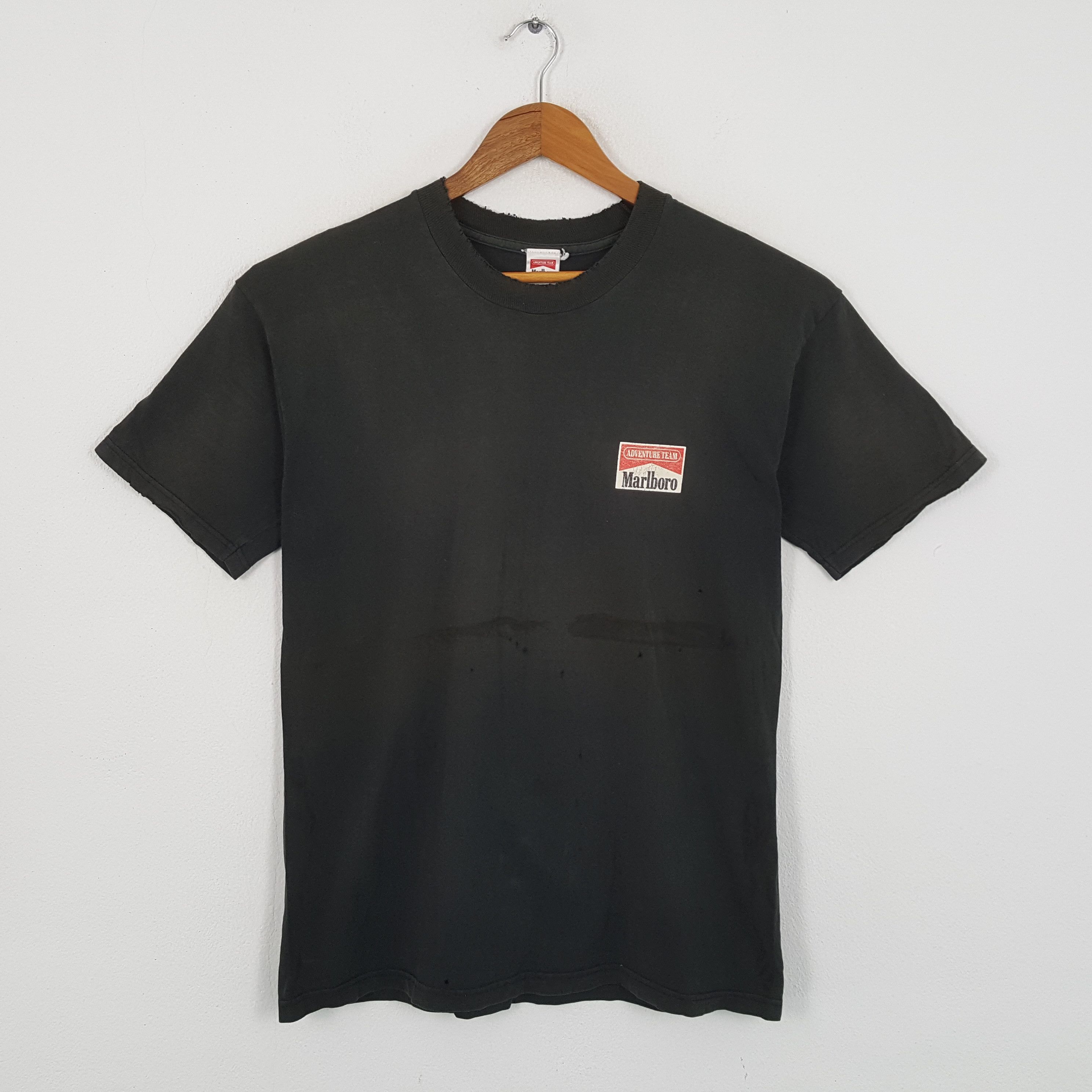 Marlboro × Vintage Vintage MARLBORO ADVENTURE TEAM Promo Distressed T-Shirt Size US L / EU 52-54 / 3 - 3 Thumbnail