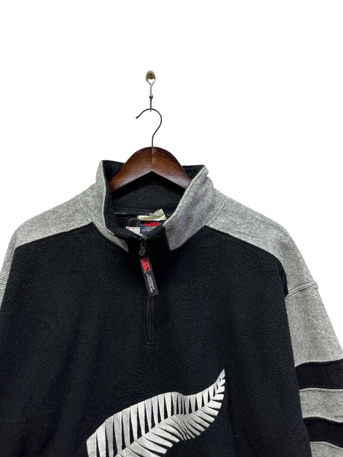 Canterbury of New Zealand 🔥vintage canterbury new zealand all black steinlager fleece Size US M / EU 48-50 / 2 - 2 Thumbnail