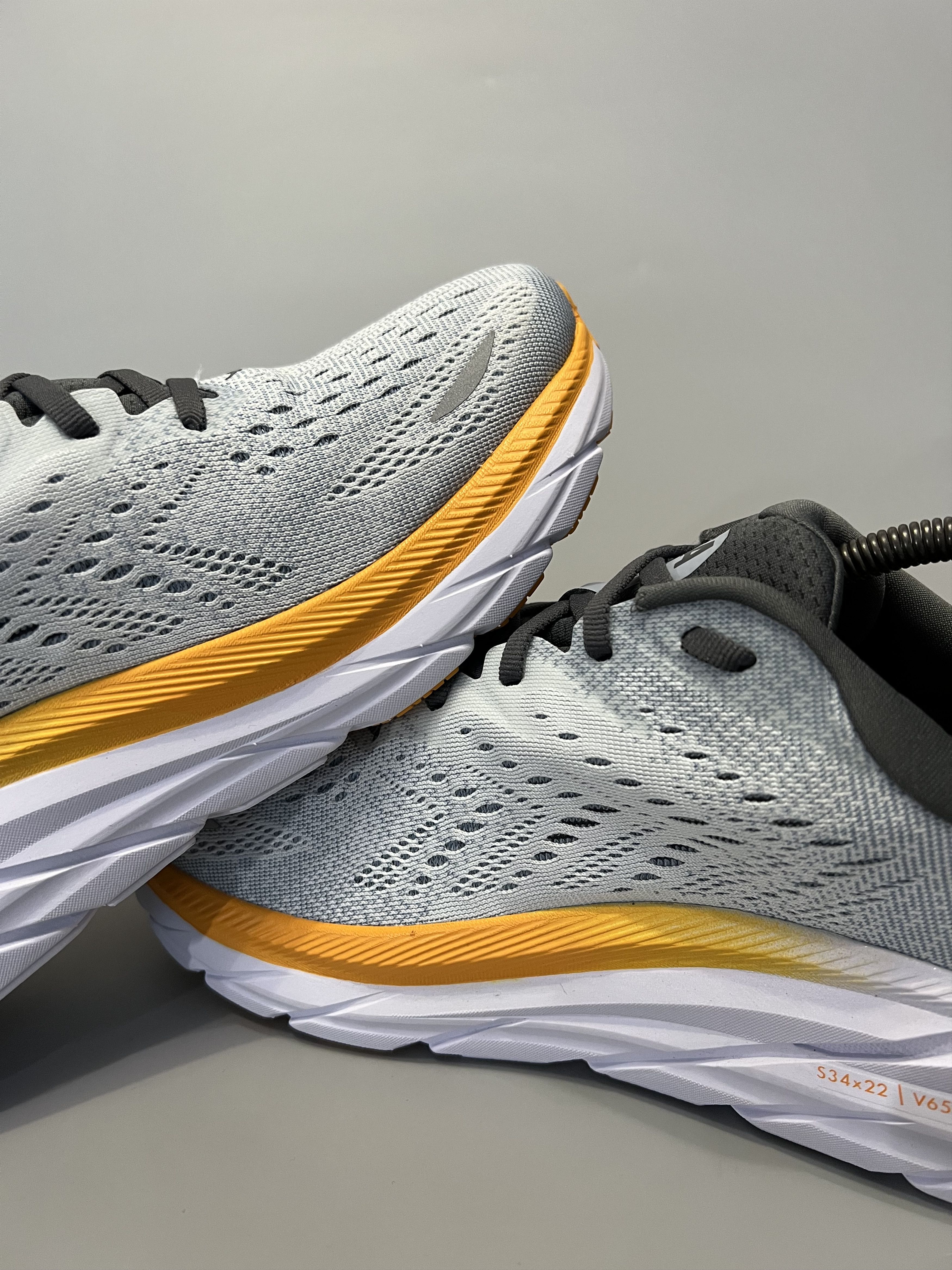 Hoka 10.5D Hoka One One Clifton 8 Running Shoes Gym Walking Size US 10.5 / EU 43-44 - 6 Thumbnail