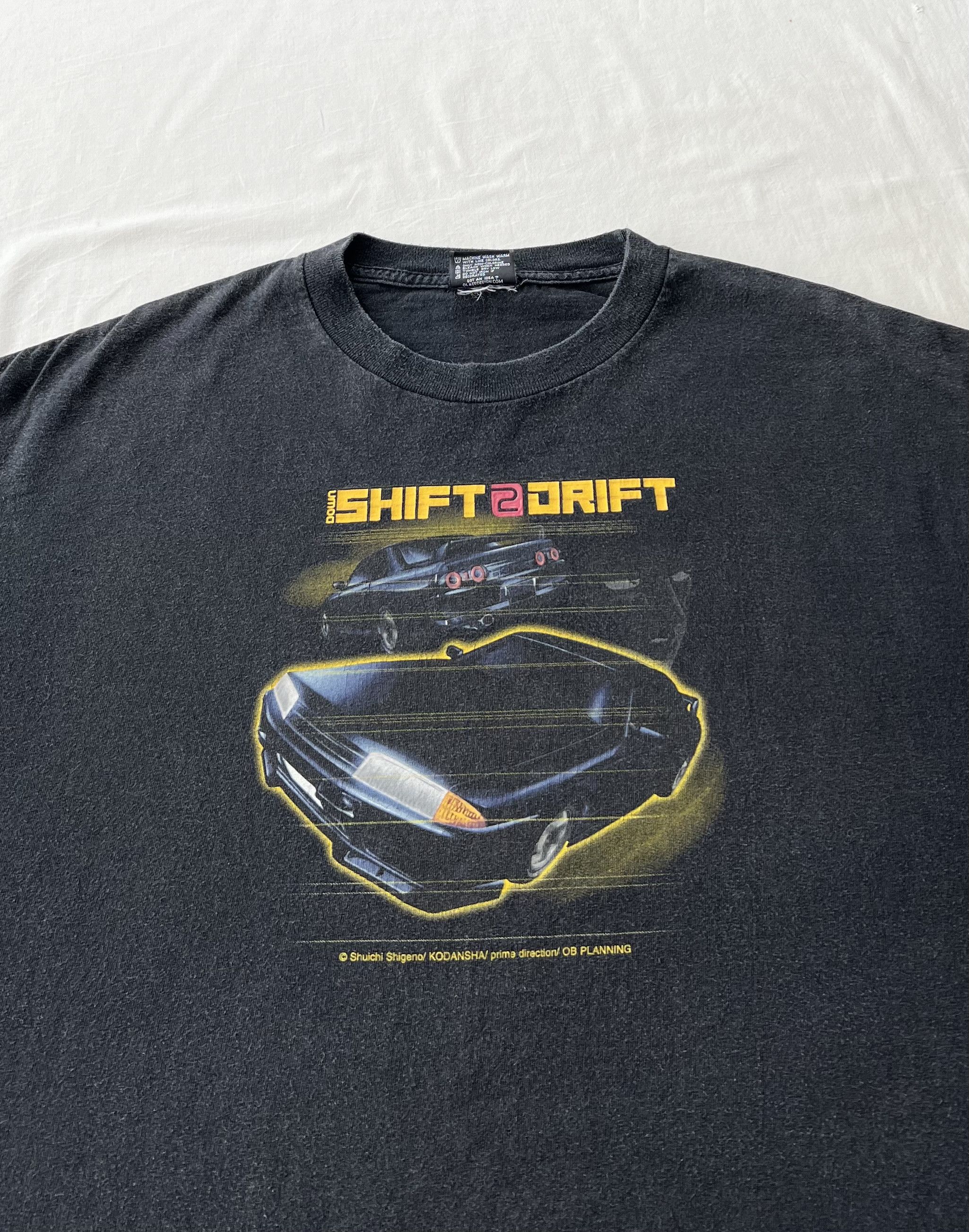 Anime Vintage 90s Initial D Nissan Skyline GT-R Anime T-shirt Size US XL / EU 56 / 4 - 4 Thumbnail