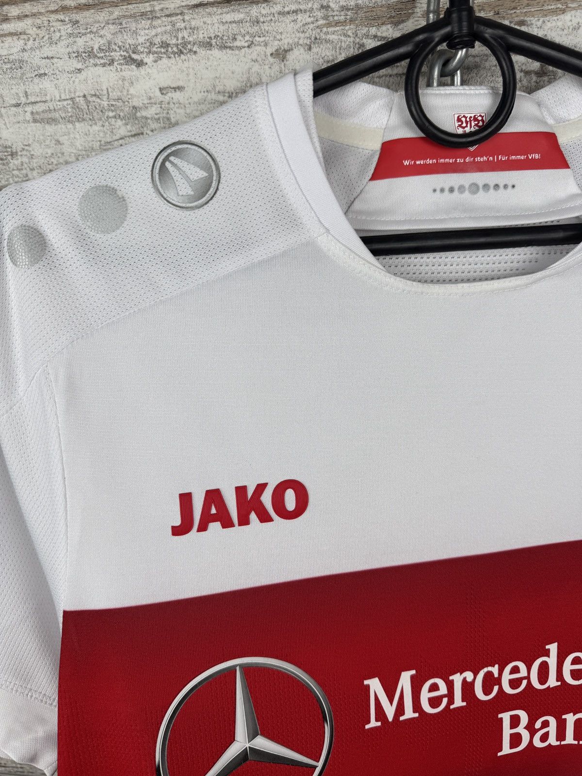 Vintage Vintage Jako VfB Stuttgart soccer jersey T-shirt home away Size US S / EU 44-46 / 1 - 5 Thumbnail
