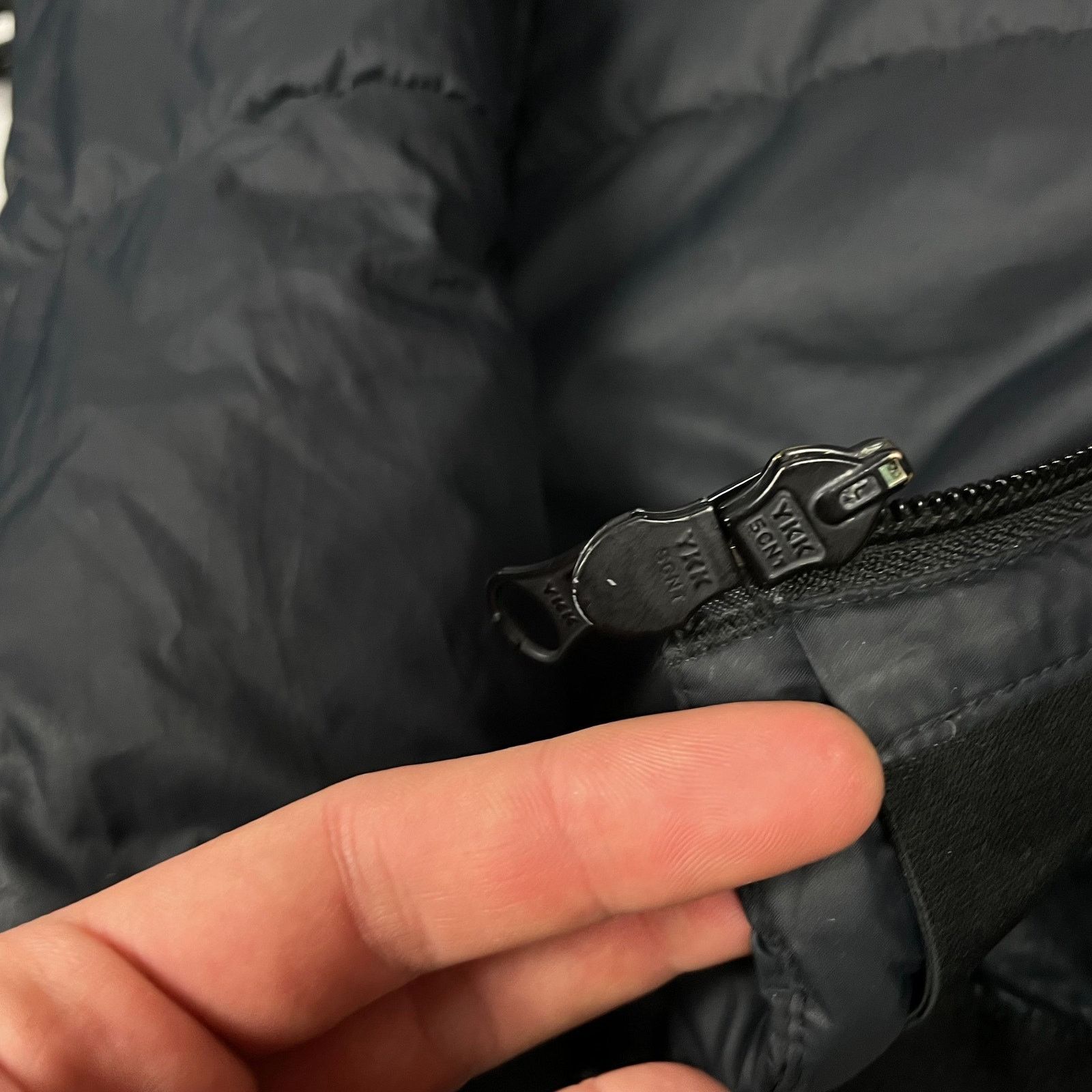 Nike Nike Sportswear Womens Black Hooded Full Zip Puffer Jacket S Size S / US 4 / IT 40 - 8 Thumbnail