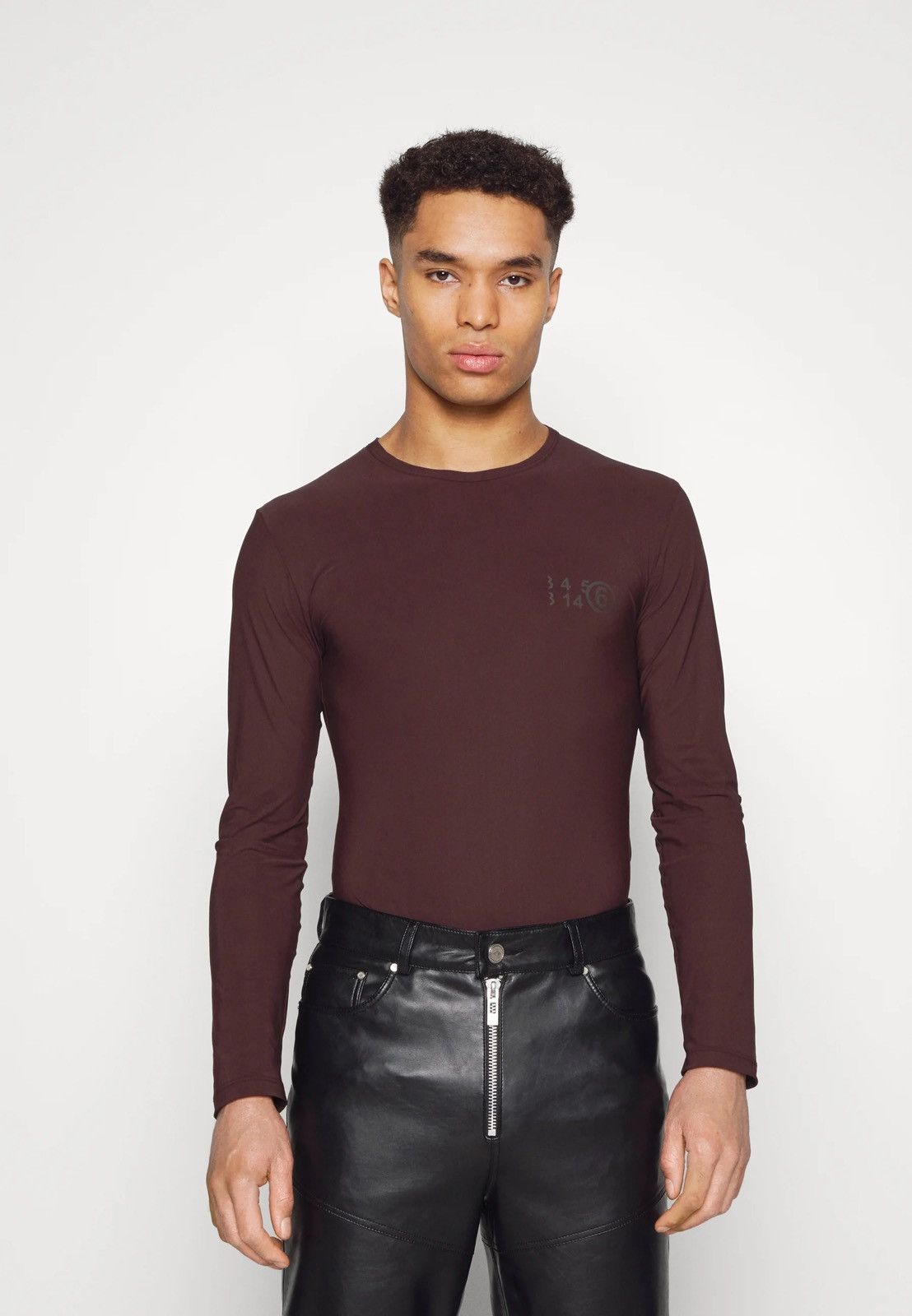 Maison Margiela !DS! SS23 Maison Margiela Printed Logo Chocolate Long Sleeve Size US M / EU 48-50 / 2 - 5 Thumbnail