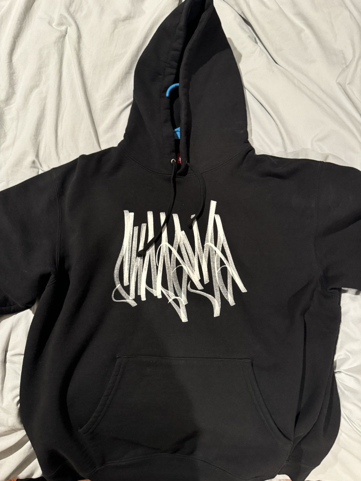 Supreme Supreme Tag Hooded Sweatshirt black | Grailed
