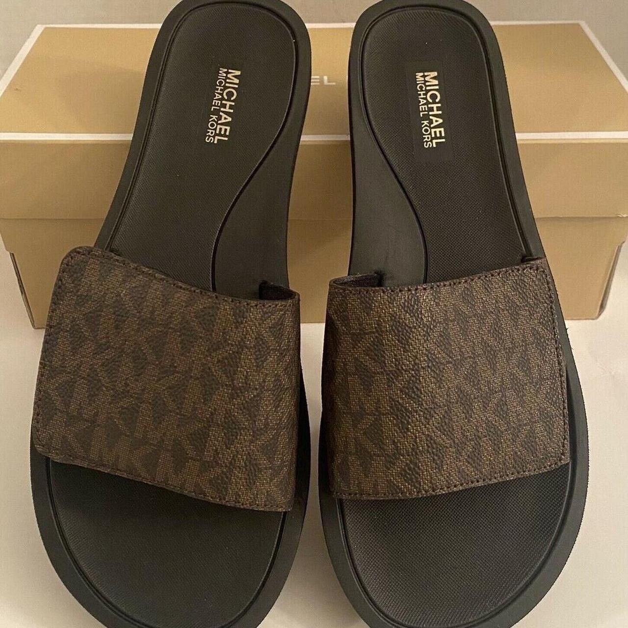 Michael Kors Michael Kors Signature Logo Print Wade Slides Size US 7 / IT 37 - 2 Thumbnail