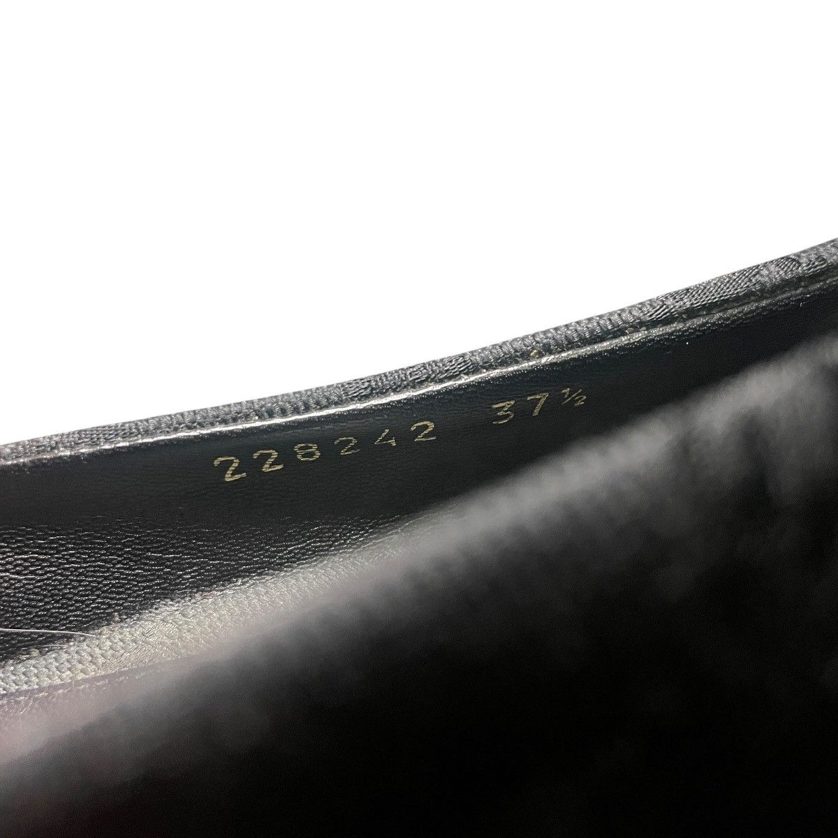 Gucci Gucci Vintage Monogram Horsebit Kitten Pumps Size US 7.5 / IT 37.5 - 7 Thumbnail