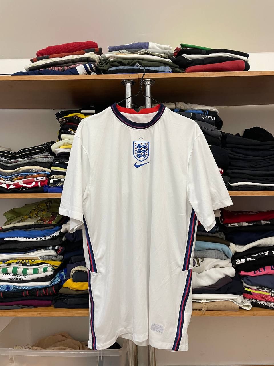 Nike Nike England 2019/20 Home Soccer Jersey Blokecore Size US L / EU 52-54 / 3 - 1 Thumbnail
