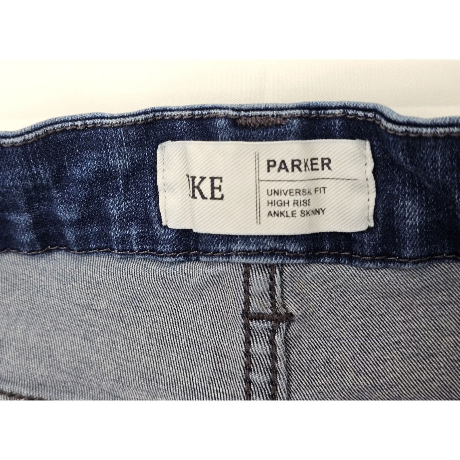 Vintage Buckle Parker High Rise Skinny Ankle Jeans Women 36 Blue Stretch Denim 28" Inseam Buckle BKE Parker Size 25" / US 0 / IT 36 - 7 Thumbnail