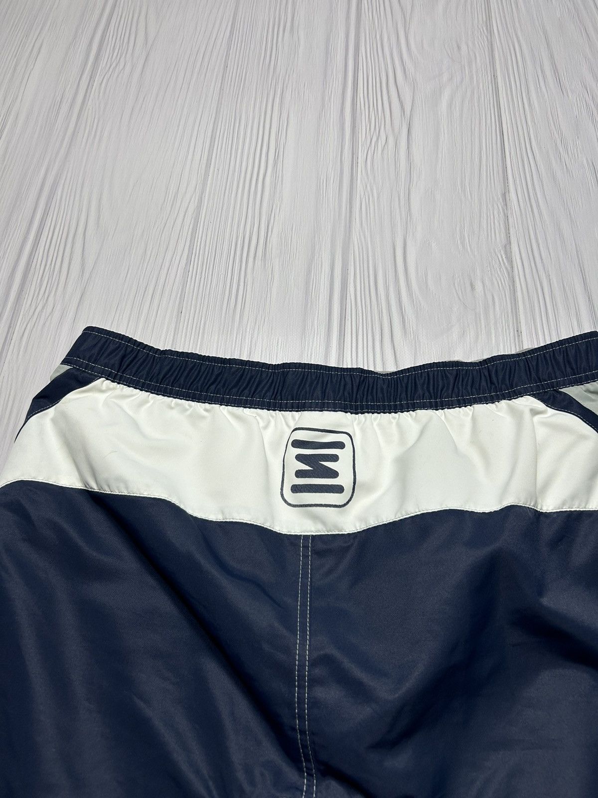 Vintage Vintage Y2K Nike Shox Shorts Size Xl Rare Size US 36 / EU 52 - 9 Thumbnail