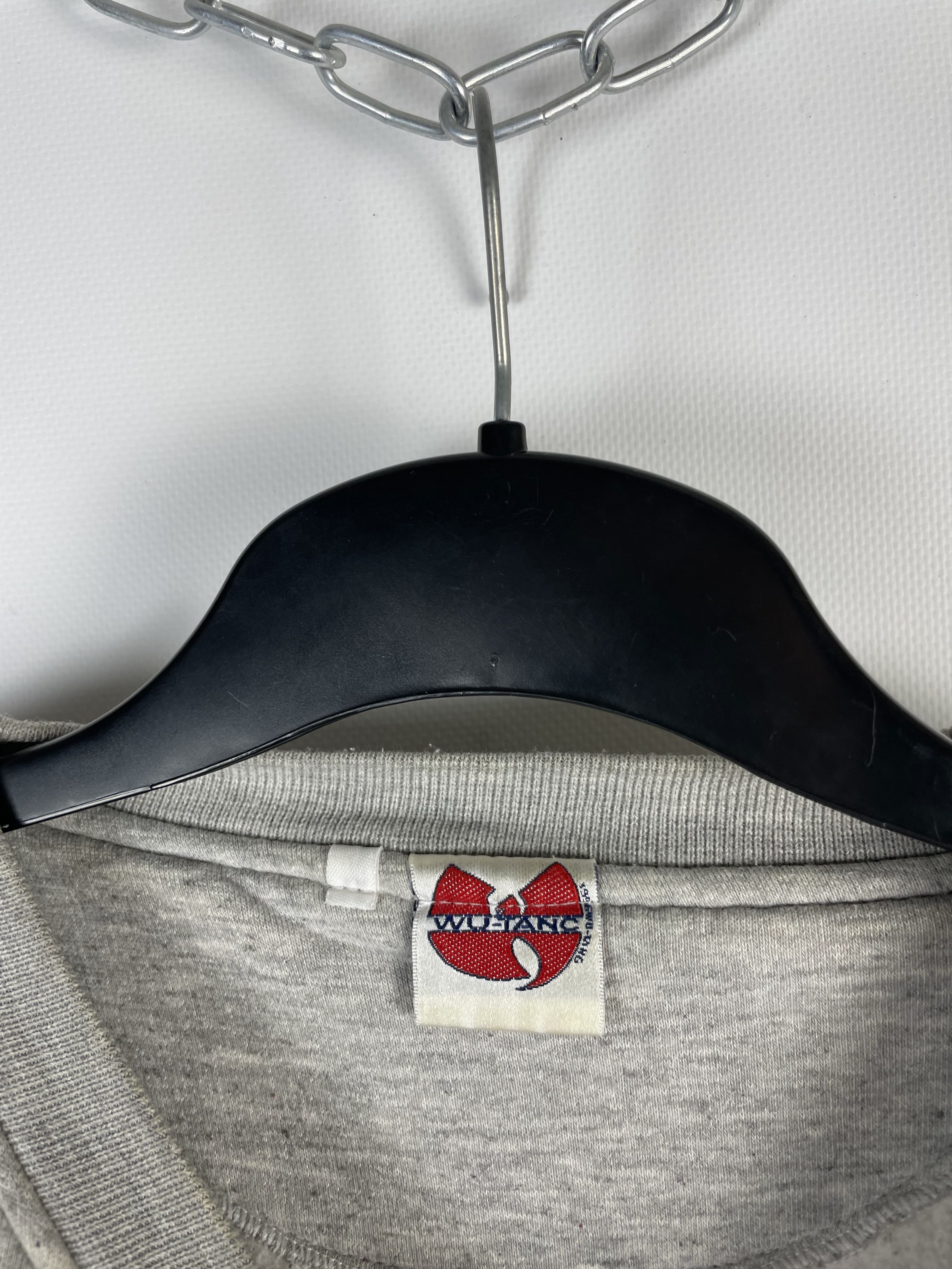 Vintage Vintage Distressed Wu-Tang 1996 Sweatshirt Size US L / EU 52-54 / 3 - 5 Thumbnail