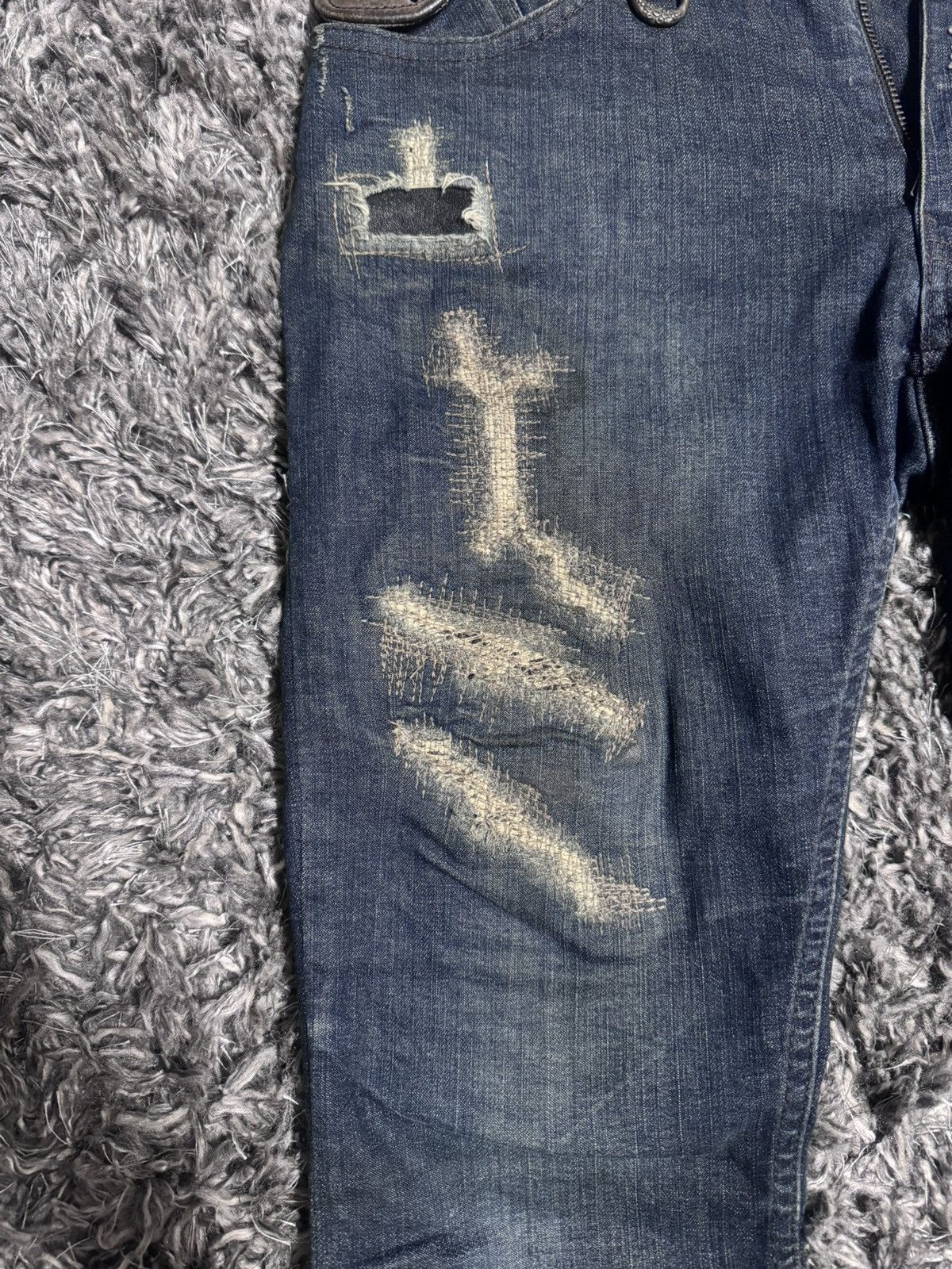 14th Addiction 14th Addiction Distressed Patchwork Jeans Size US 29 - 4 Thumbnail