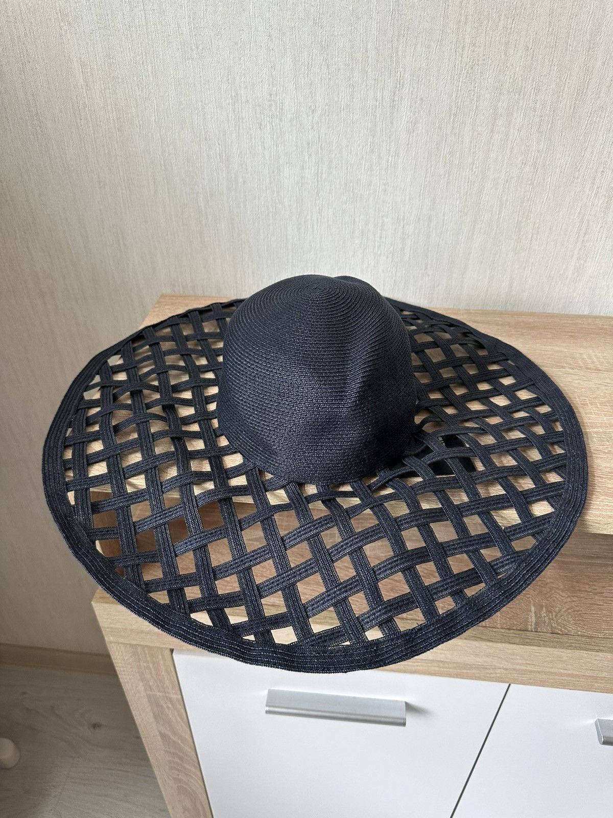 Eugenia Kim Eugenia Kim Hat Size ONE SIZE - 1 Thumbnail