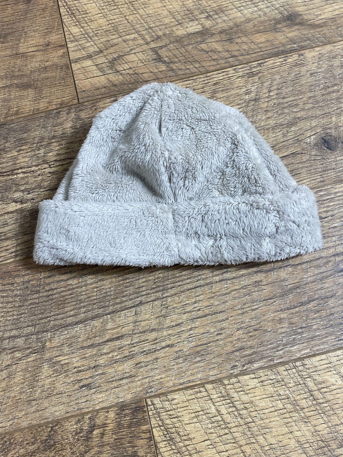 Jack Wolfskin Jack Wolfskin Shaggy Fleece Beanie Hat Gorpcore Grey Size ONE SIZE - 3 Thumbnail