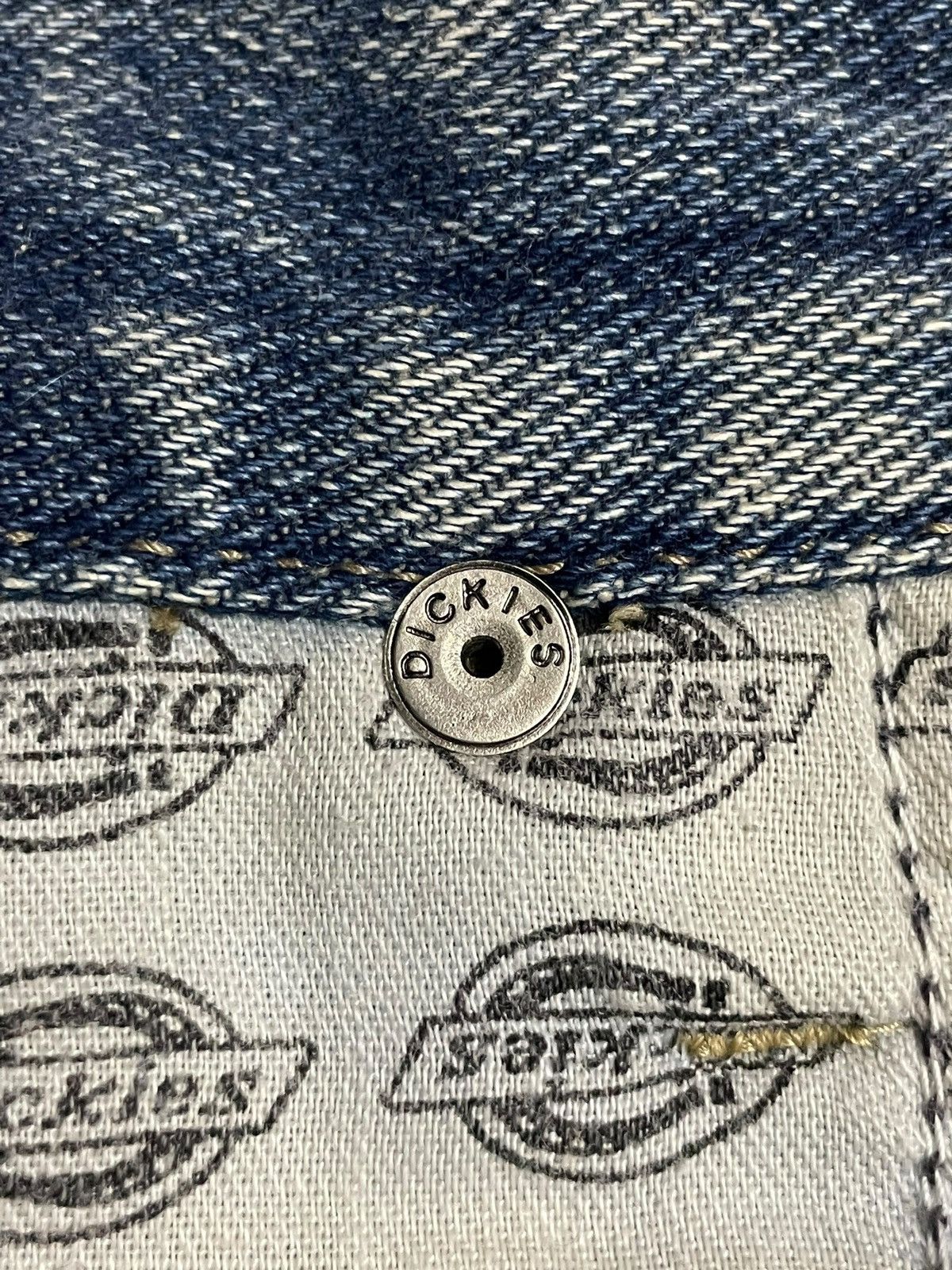 Dickies Vintage Dickies Fort Worth USA Blue Fade Wash Loose Straight Size US 32 / EU 48 - 15 Thumbnail