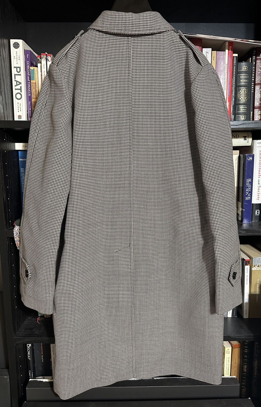 Celine SS19 brown houndstooth Mac overcoat Size US S / EU 44-46 / 1 - 4 Thumbnail