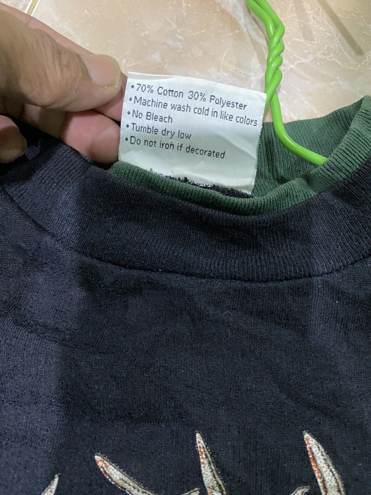 Vintage Vintage ‘90s Artisans AOP Wildlife Crewneck Sweatshirt Size US XL / EU 56 / 4 - 8 Thumbnail