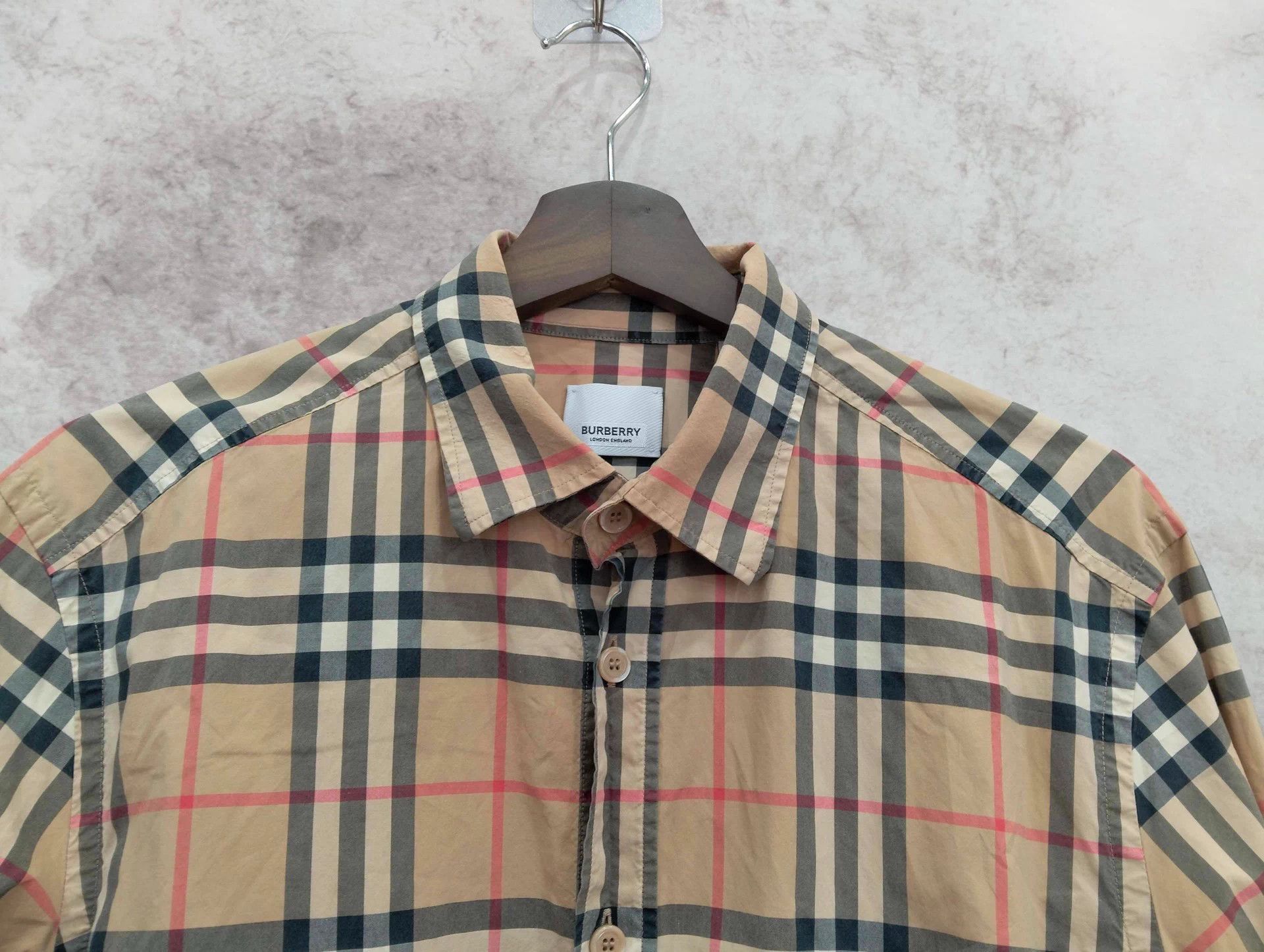 Burberry Burberry Classic Check Lapel Long-sleeve Shirt M Size US M / EU 48-50 / 2 - 3 Thumbnail