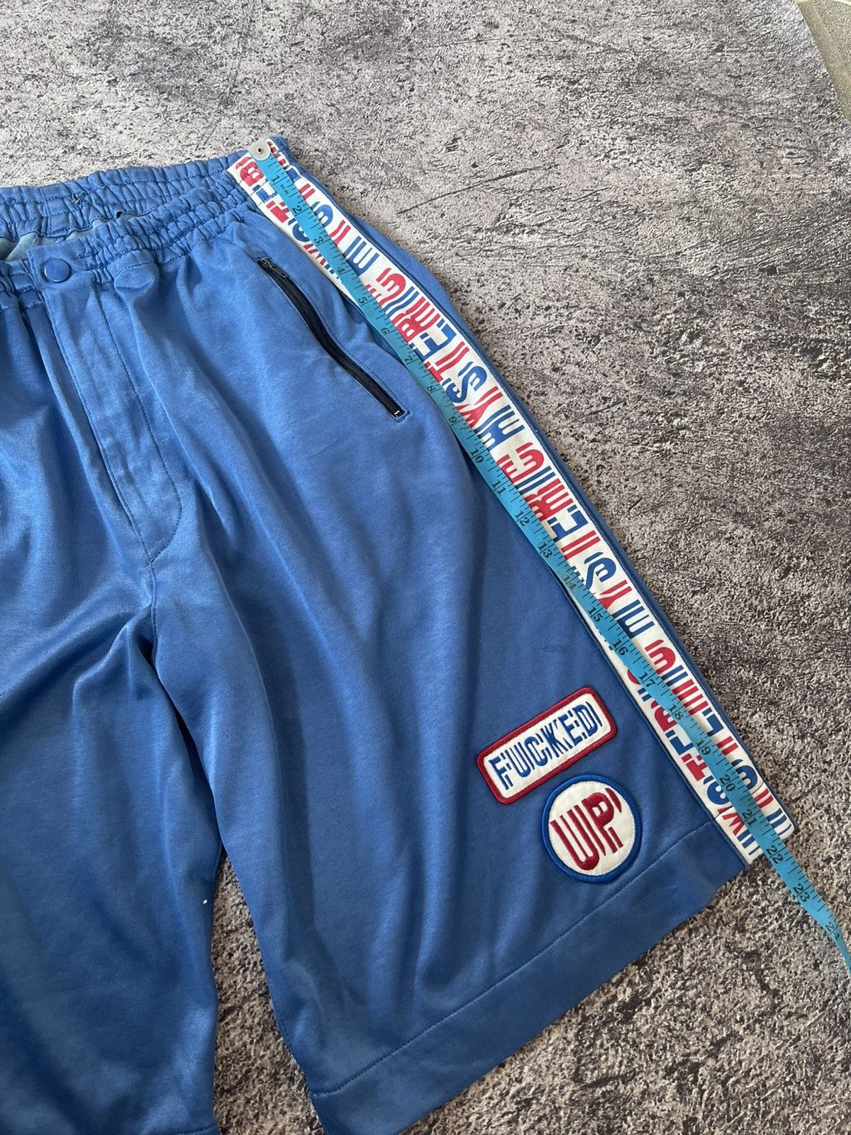 Hysteric Glamour VINTAGE HYSTERIC GLAMOUR FUCKED UP SHORT PANTS Size US 33 - 11 Thumbnail