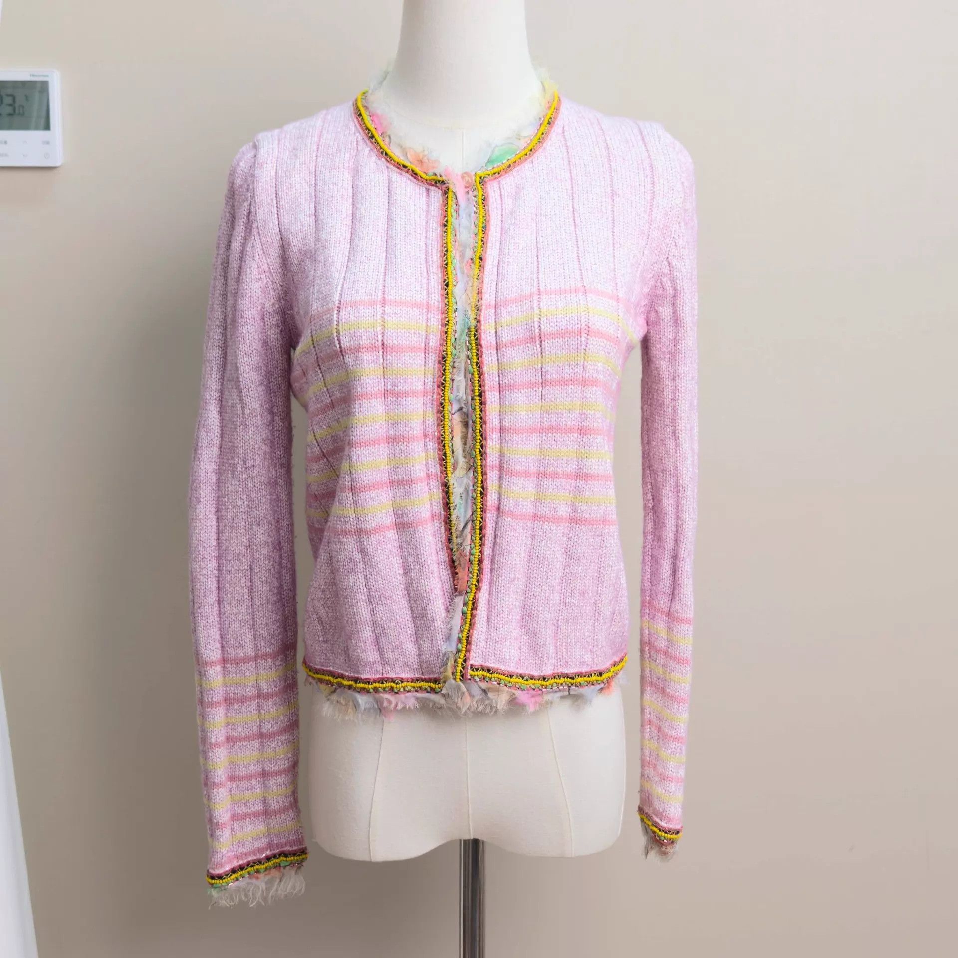 Chanel CHANEL 40 Cardigan Size M / US 6-8 / IT 42-44 - 1 Thumbnail