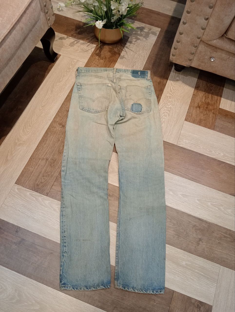 Levi's LEVI'S VINTAGE 505-0217 TOP BUTTON #8 DISTRESSED DENIM PANTS Size US 32 / EU 48 - 13 Thumbnail
