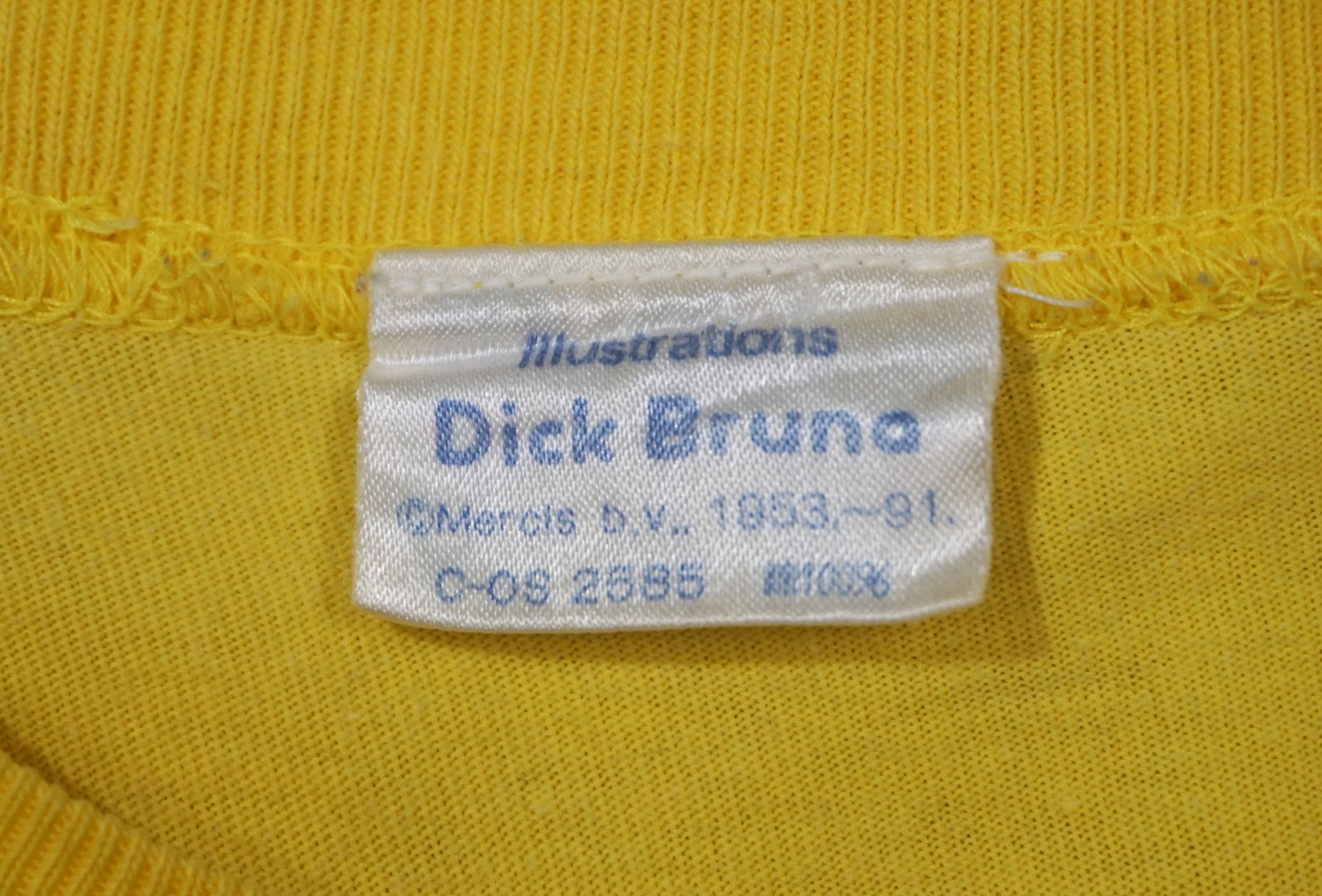 Other 80's Dick Bruna five Miffy rabbits Graphic T-shirt Size XS / US 0-2 / IT 36-38 - 3 Thumbnail