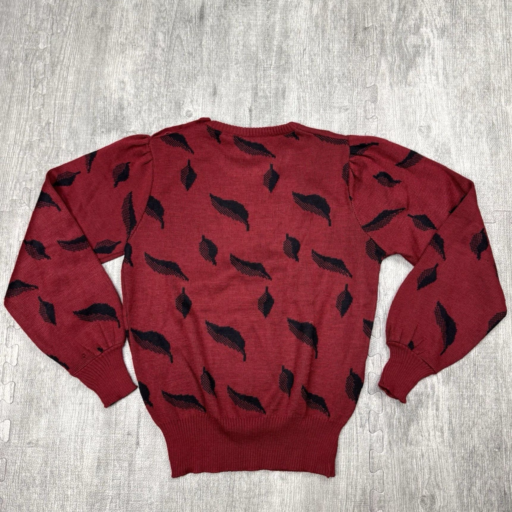 Etro VTG 80s Womens Wool Blend Leaf Pattern Puff Sleeve Pullover Sweater Small Red Retro Unique Fashion Size S / US 4 / IT 40 - 5 Thumbnail
