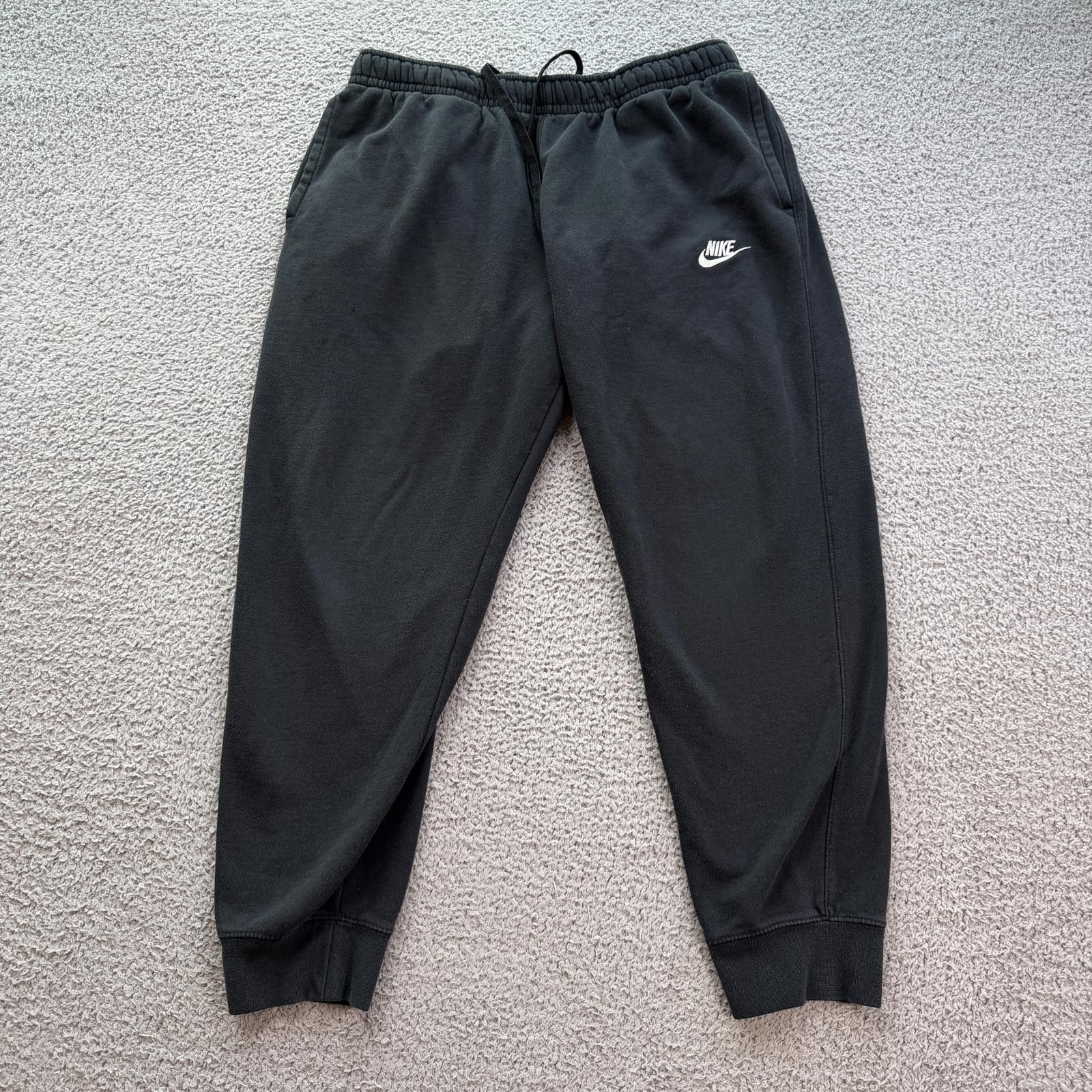 Nike Nike Jogger Sweatpants Mens Large Black Fleece Embroidered Size US 34 / EU 50 - 1 Thumbnail