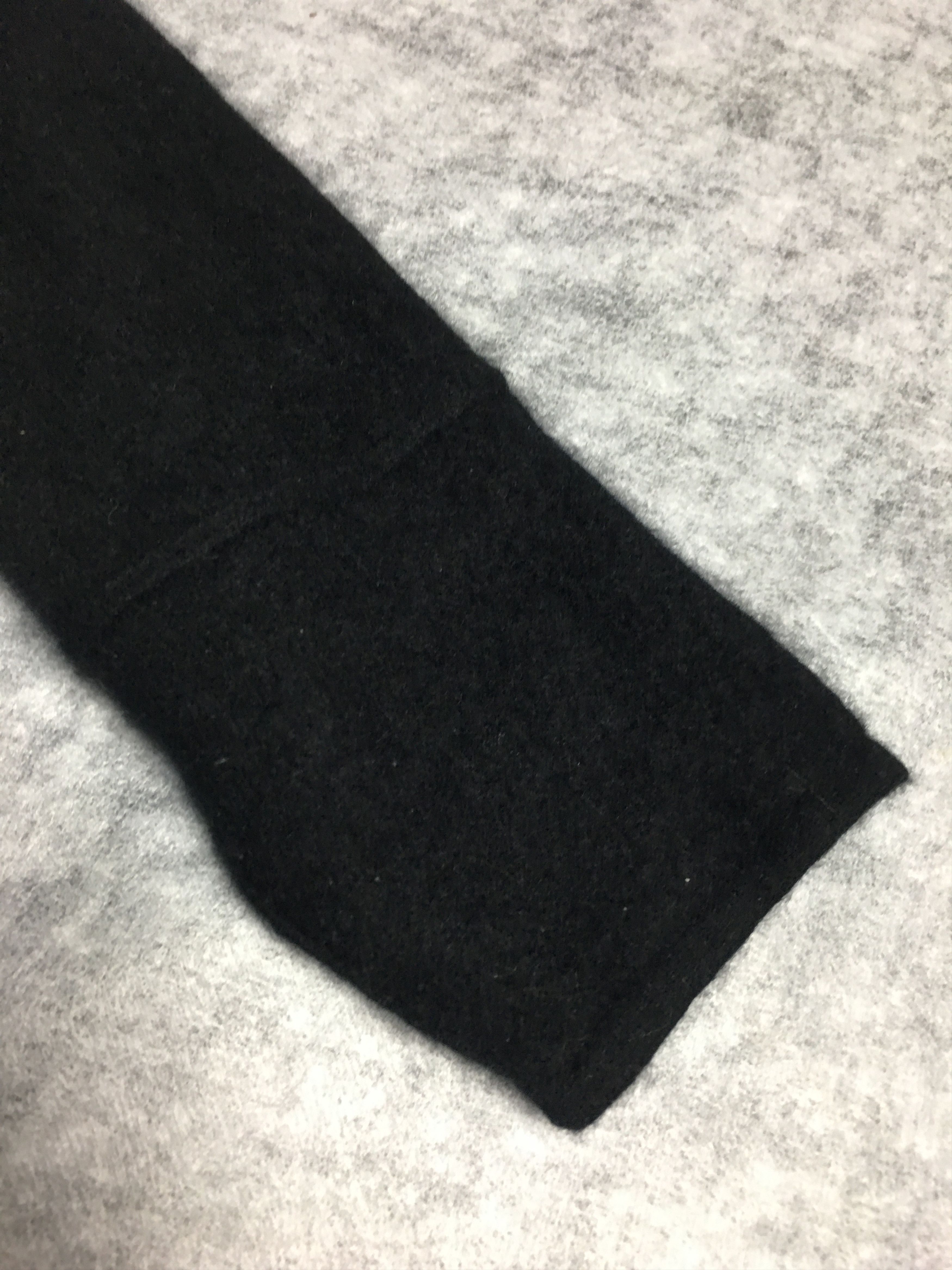 Helmut Lang Helmut Lang Cashmere Black Embroidered Sweater Size XS Size XS / US 0-2 / IT 36-38 - 8 Thumbnail