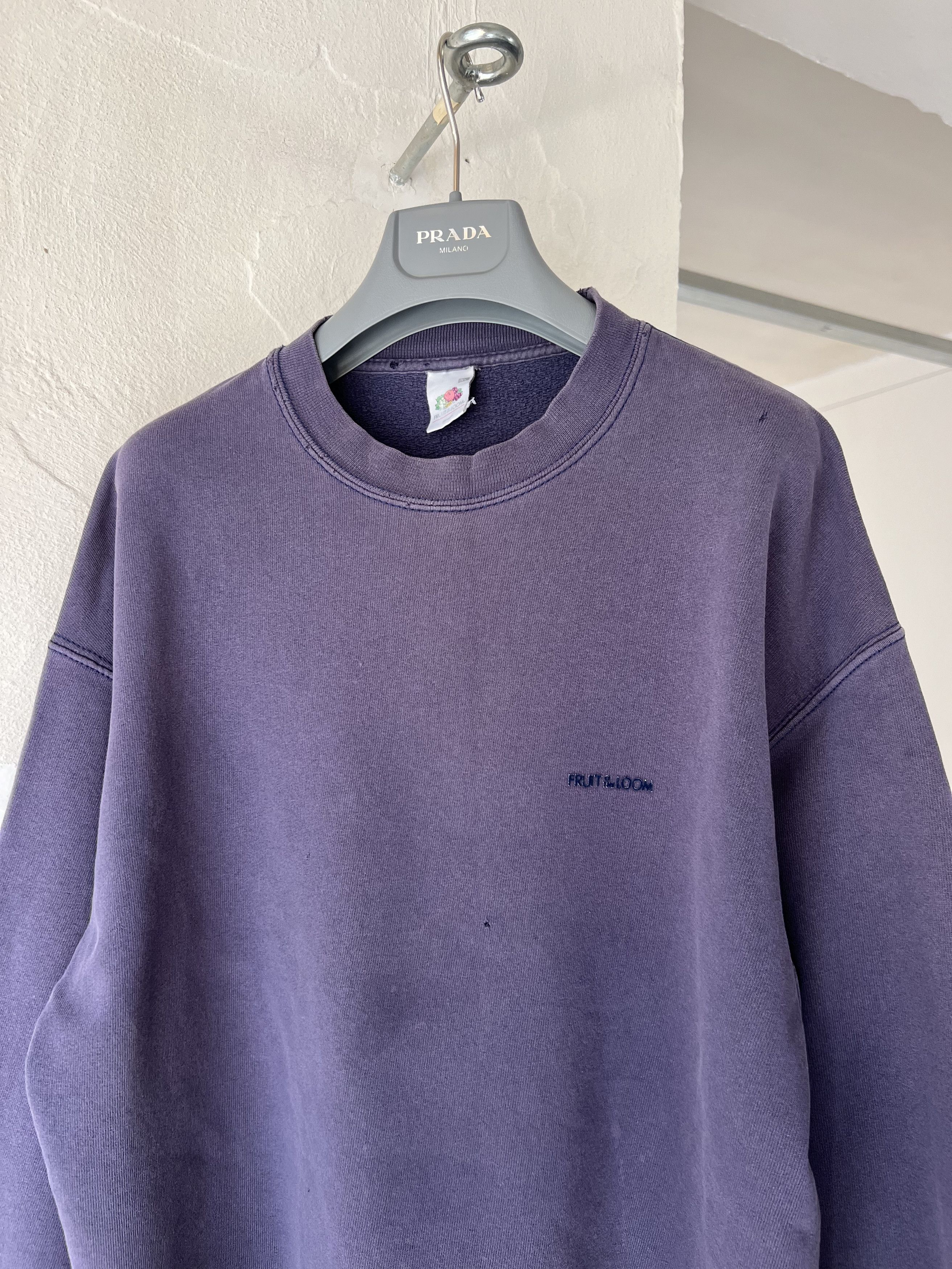 Fruit Of The Loom FOTL Vintage Distressed Sun Fade Crewneck Size US L / EU 52-54 / 3 - 2 Thumbnail