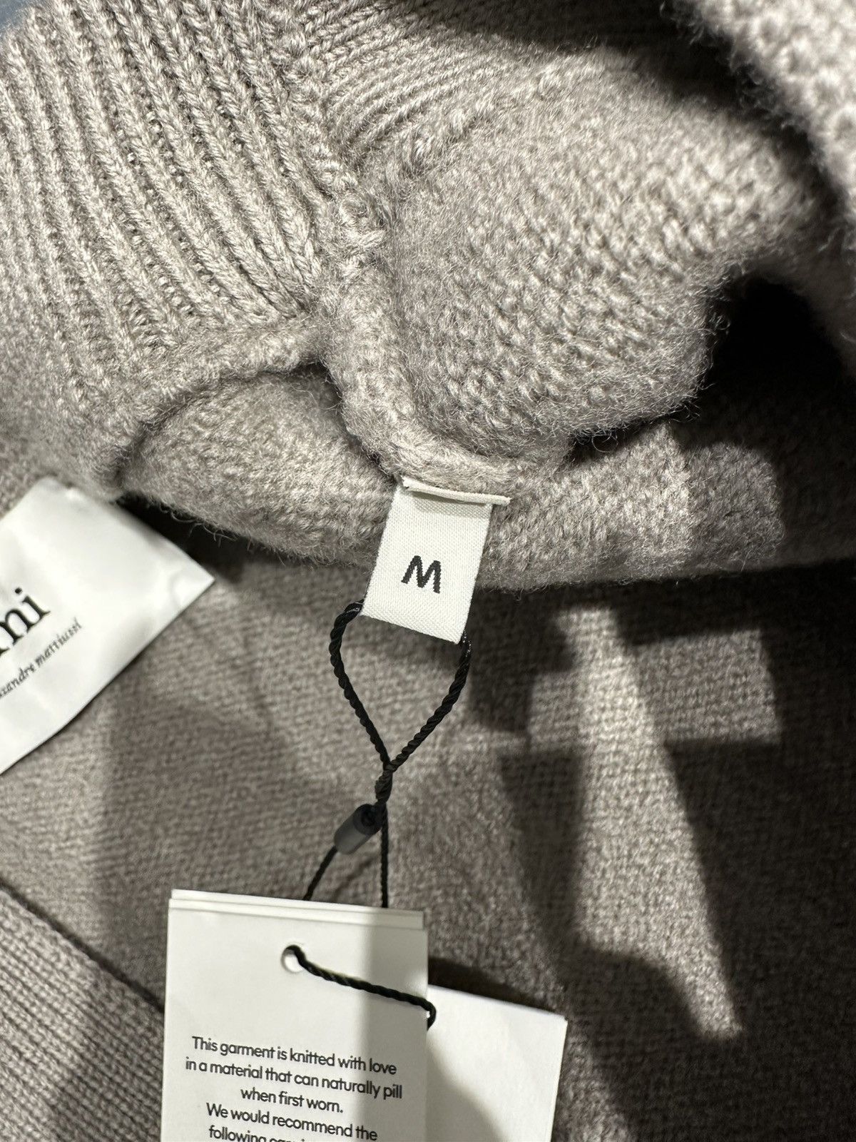 AMI AMI - ADC Cardigan Ash Off White Size US M / EU 48-50 / 2 - 3 Thumbnail