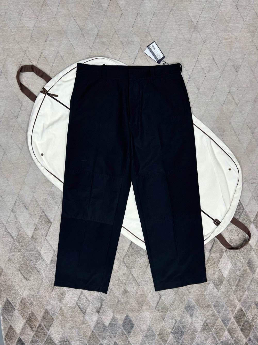 Prada Prada Logo Patch Casual Pants Size 52 Size US 36 / EU 52 - 1 Thumbnail