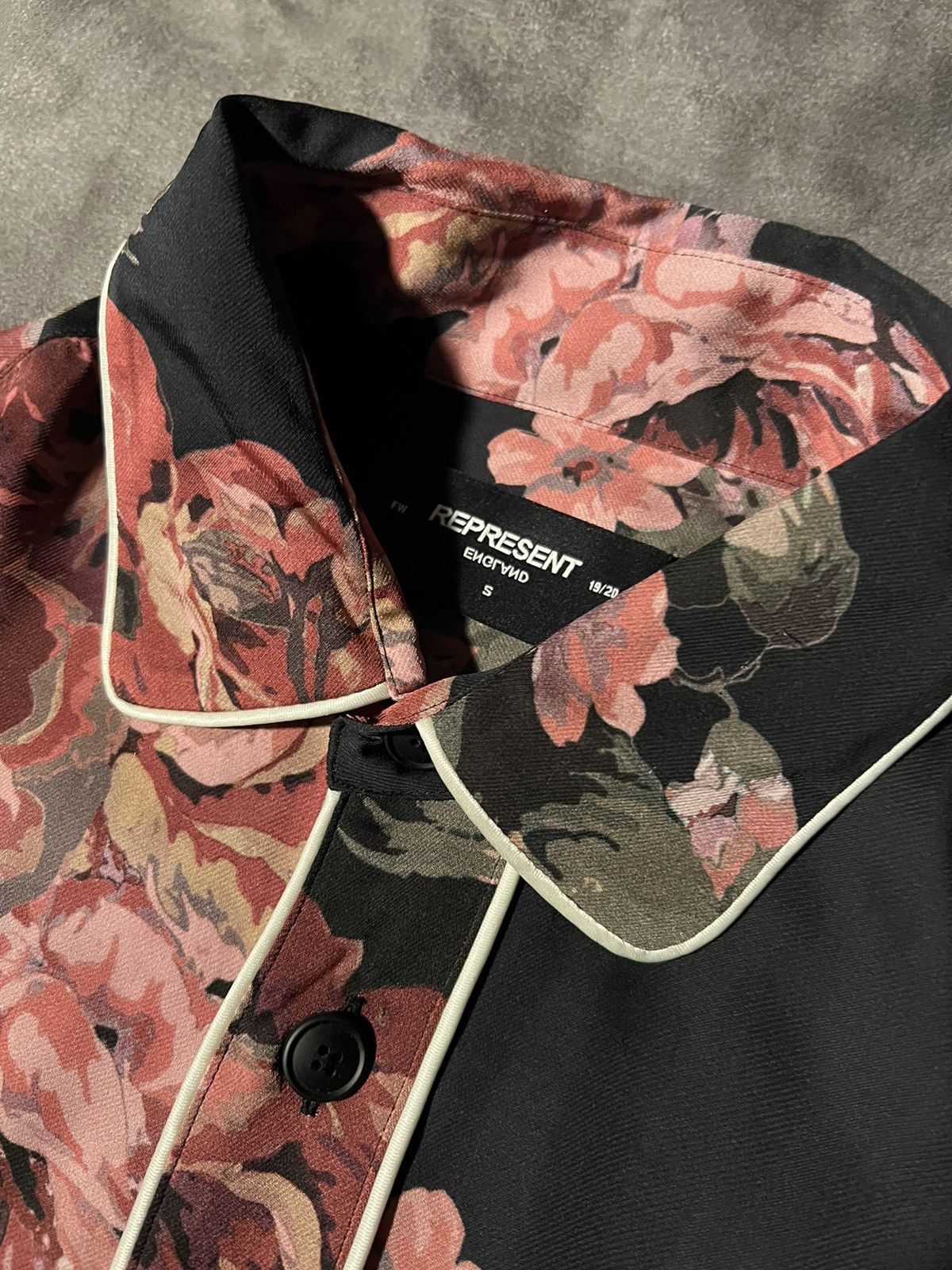 Represent Clo. Represent Floral Button-up Shirt Size US S / EU 44-46 / 1 - 3 Thumbnail